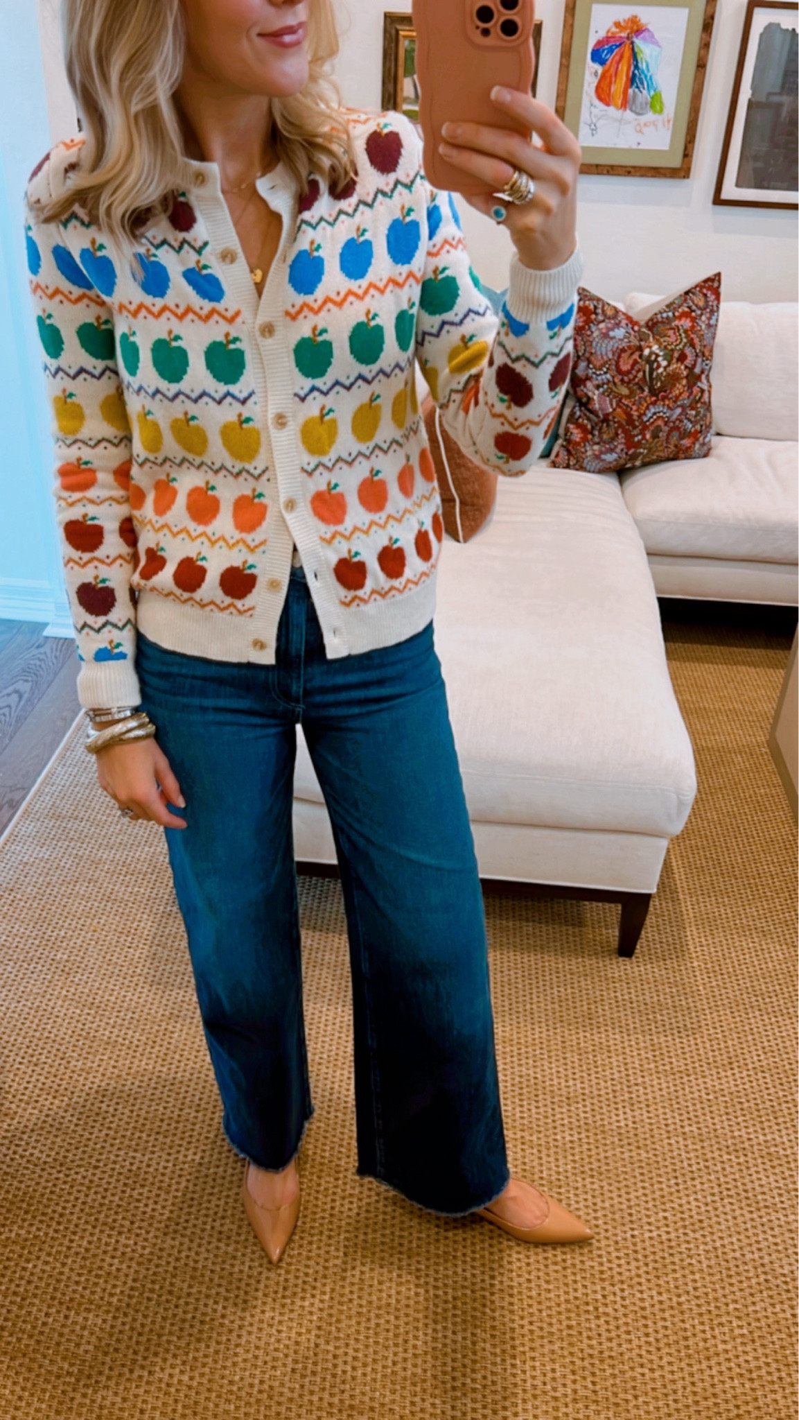 GM 🍏

#LTKSeasonal #LTKShoeCrush