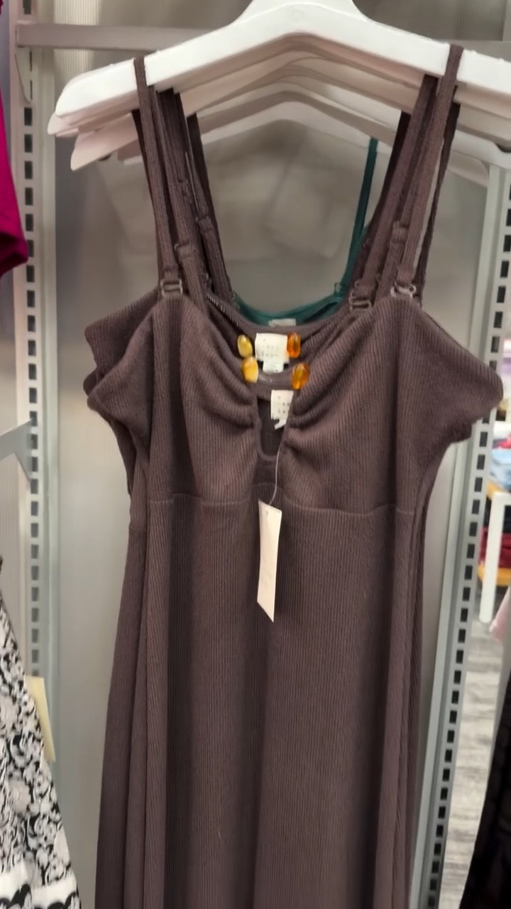 Loving the style of this dress. Comes with a cute decorative hardware and can remove straps so make them strapless😍

#LTKMidsize #LTKPetite #LTKPlusSize