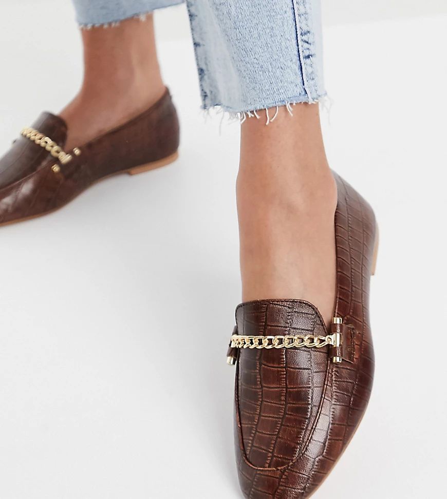ASOS DESIGN Wide Fit Minute leather chain loafers in brown croc | ASOS (Global)