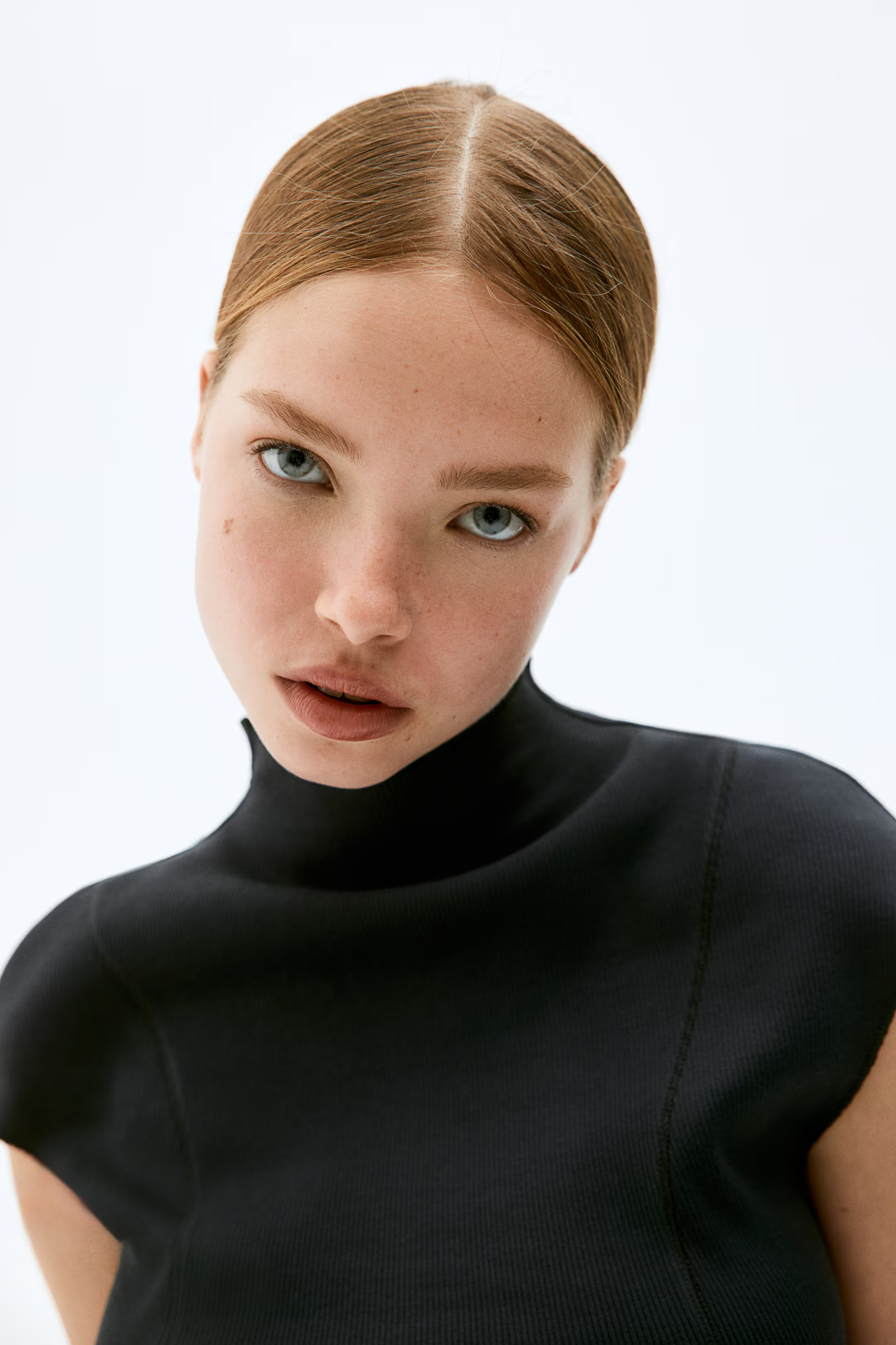 Ribbed Mock Turtleneck Top | H&M (US + CA)