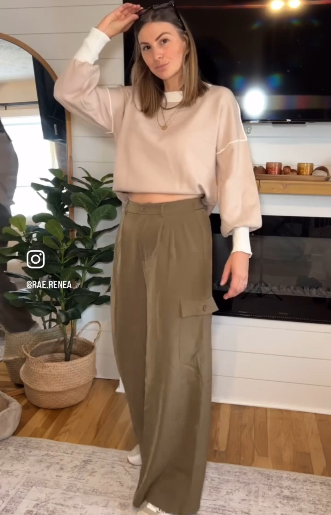 Mom Style | Casual
Wide leg cargo trouser pants
Amazon find

Wearing a 6 around 145lbs
Button front and elastic stretch in the back. 
Good length and I’m 5’8"

#LTKfindsunder50 #LTKworkwear #LTKstyletip