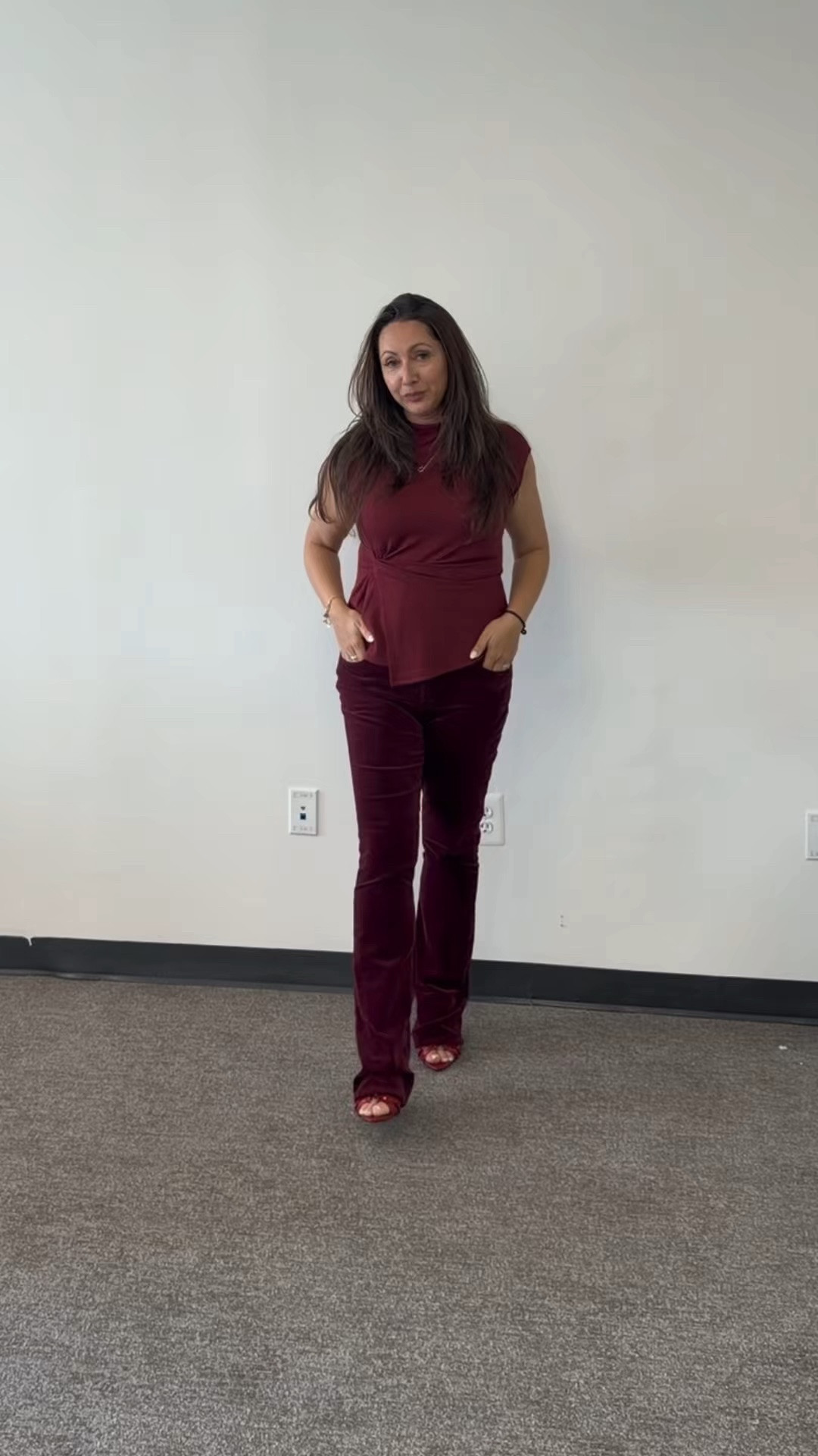 Sponsored 💕 This top is such an easy little wardrobe win! The gorgeous Cabernet shade is perfect for fall, and I’m obsessed with the funnel neckline, soft draping, and asymmetrical hem. It gives that polished, put-together look without even trying. 🍷✨ Pair it with jeans, trousers, or a cute skirt and you’re out the door! #LTKStyleTip #LTKFinds #Sponsored #FallStyle #FallFashion #OOTD #AffordableFashion #CableAndGauge