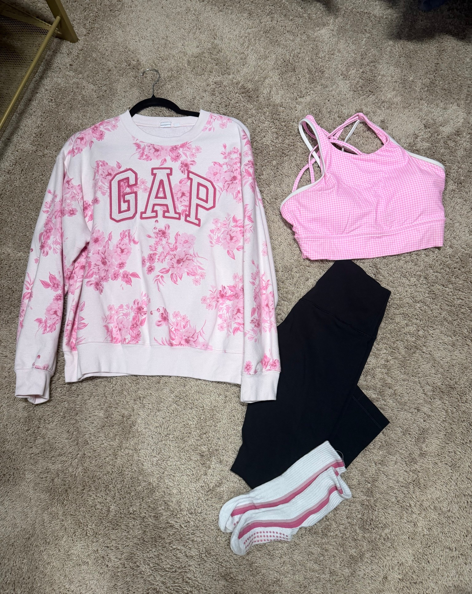 Today’s workout fit of the day! 

#LTKmomlife #LTKdayinmylife #LTKfitnessgoals