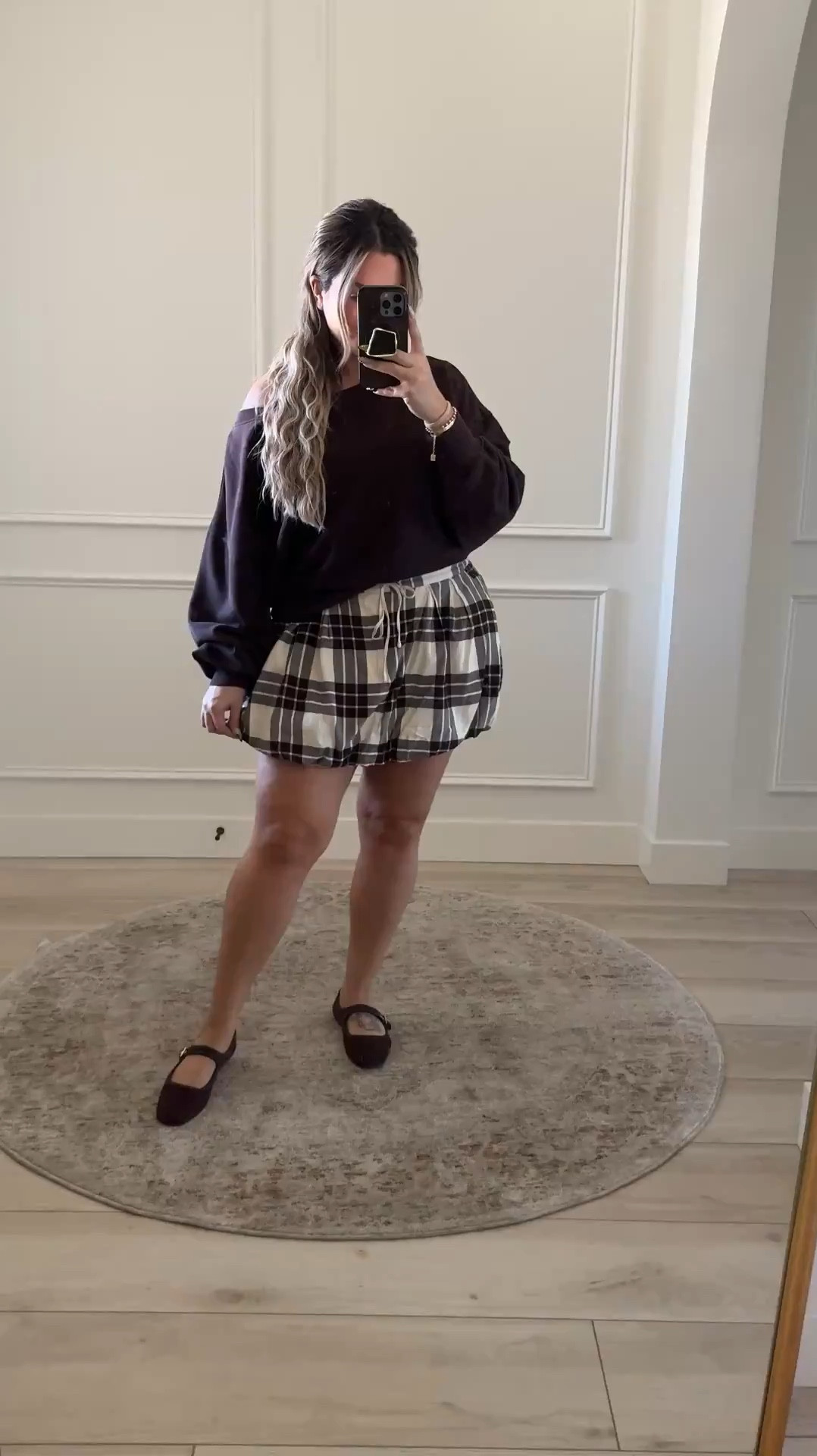 Size large in both

Follow my shop @shaynaslife on the @shop.LTK app to shop this post and get my exclusive app-only content!

#liketkit 
@shop.ltk
https://liketk.it/5xrlQ