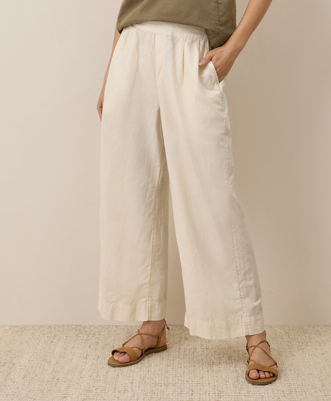 Women’s Canopy Linen Blend Pleated Trouser made with Organic Cotton | Pact | Pact Apparel