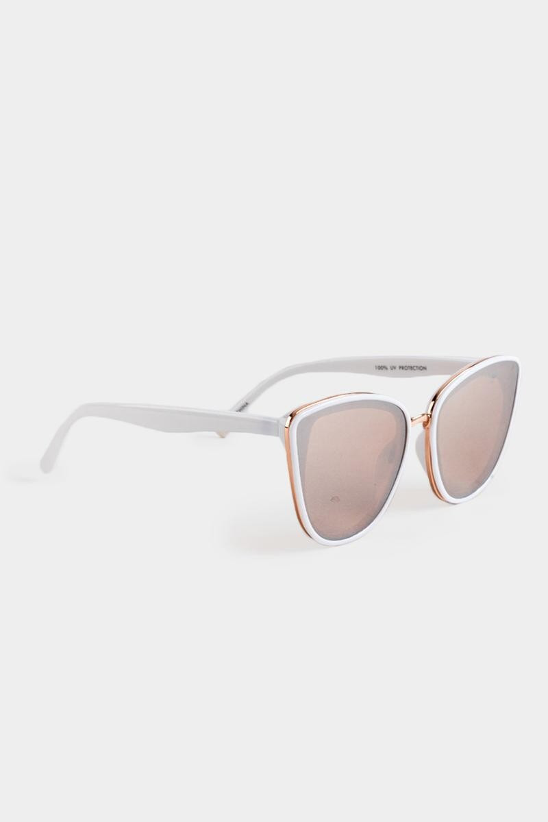 Olwyn Cat Eye Sunglasses in White | Francesca’s Collections