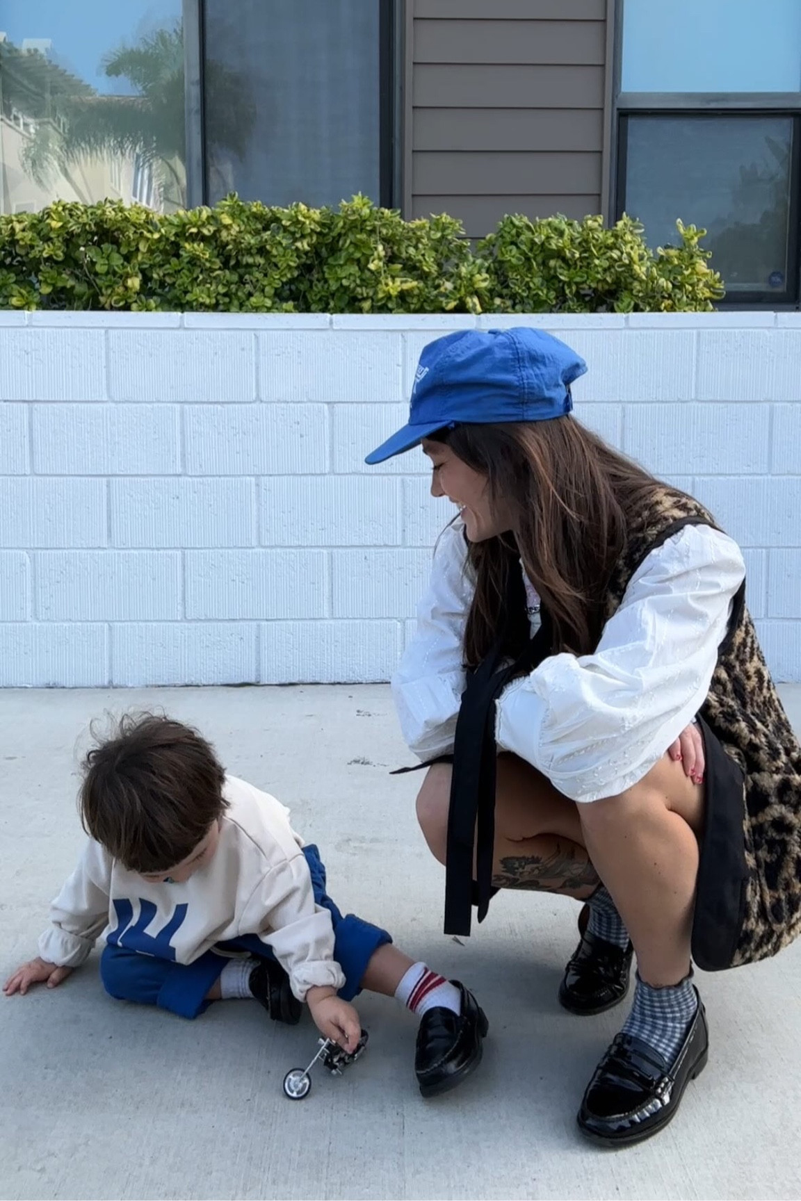 sooooooo what do you guys think? will Cedar’s xmas wish for a motorcycle come true???? 🏁 he has asked everyday, twice a day, for 2 months now and has been the goooooodest funniest best lil boy (of course) ⭐️ #easyootd