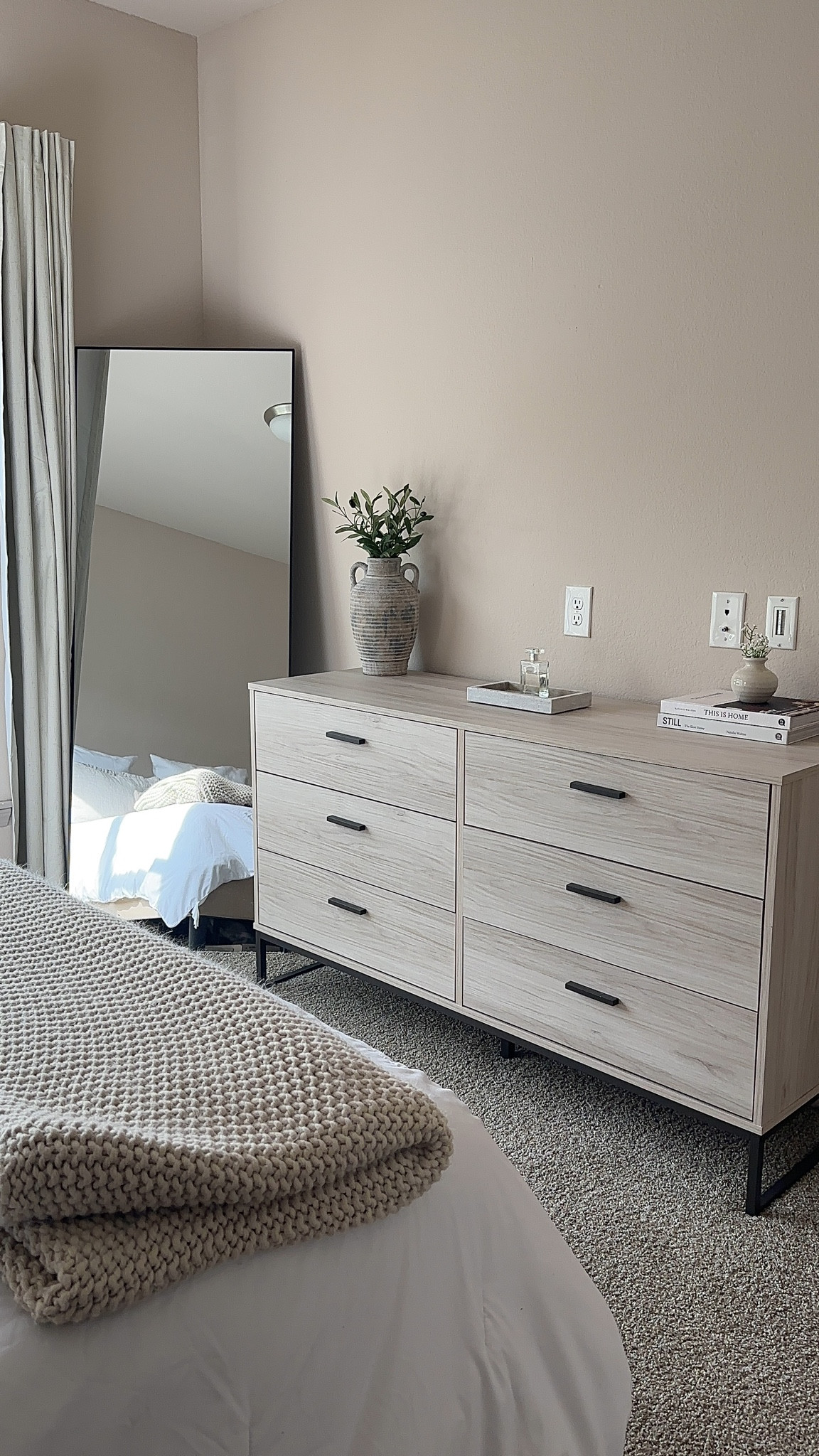 bedroom i so 

#LTKHome