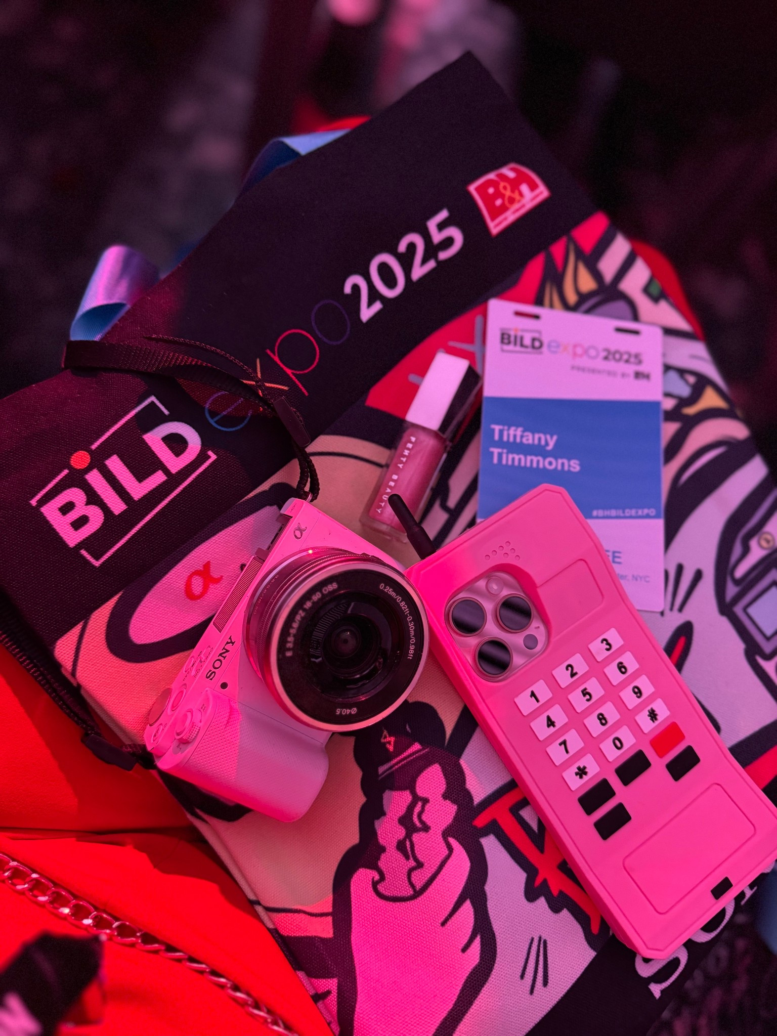 My go to camera, Lip gloss, and phone & phone case while at Bild 

#LTKSummerEdit #LTKBeauty