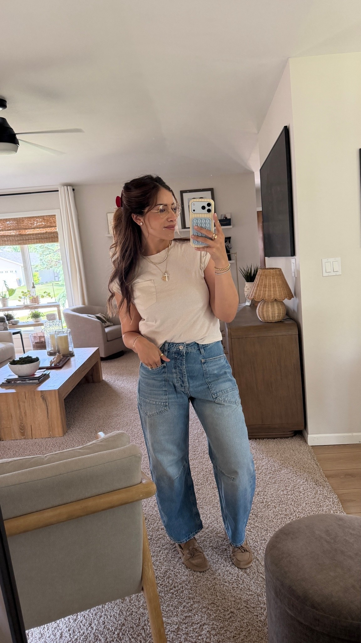 The most comfortable outfit #freepeople #barreljean

#LTKTravel #LTKdayinmylife #LTKootd