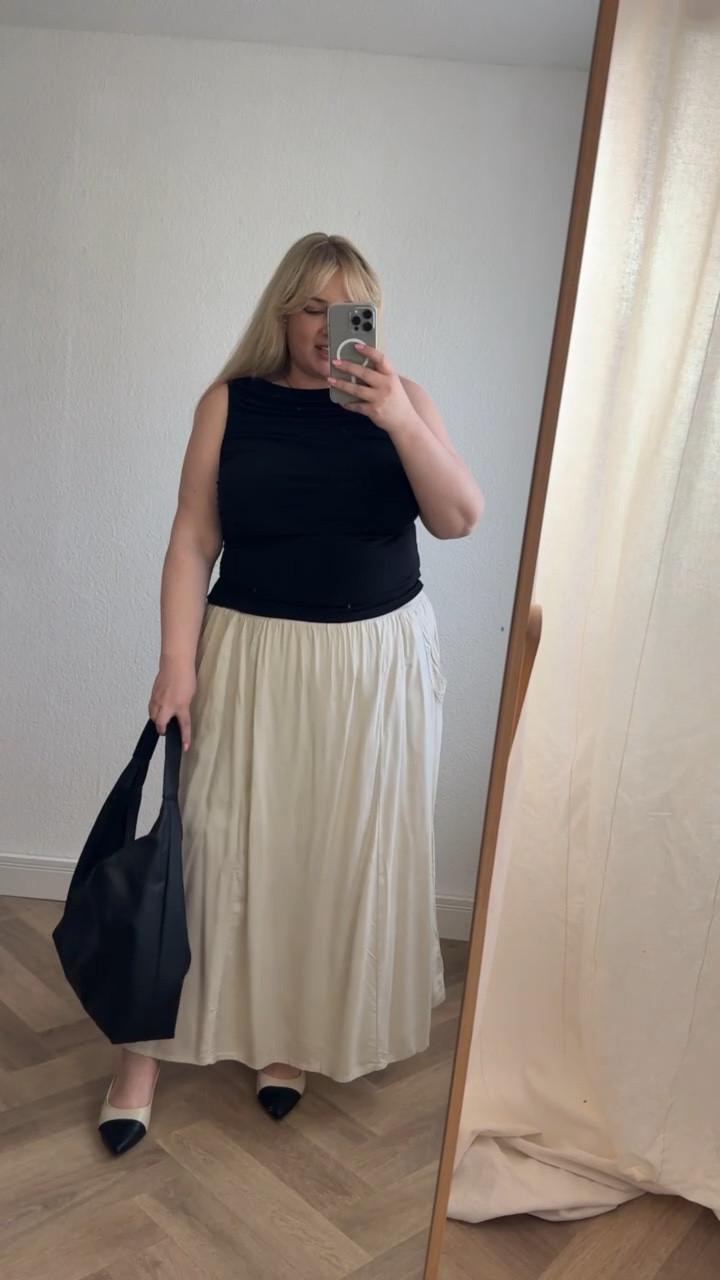 Outfit of the day 🖤

20% sparen mit dem Code: OSTERN26 
nur bis 6.4. einmalig pro Kundin in der App bei Bon Prix einlösbar

#rock #plussizefashion

#LTKdeutschland #LTKplussize #LTKspring