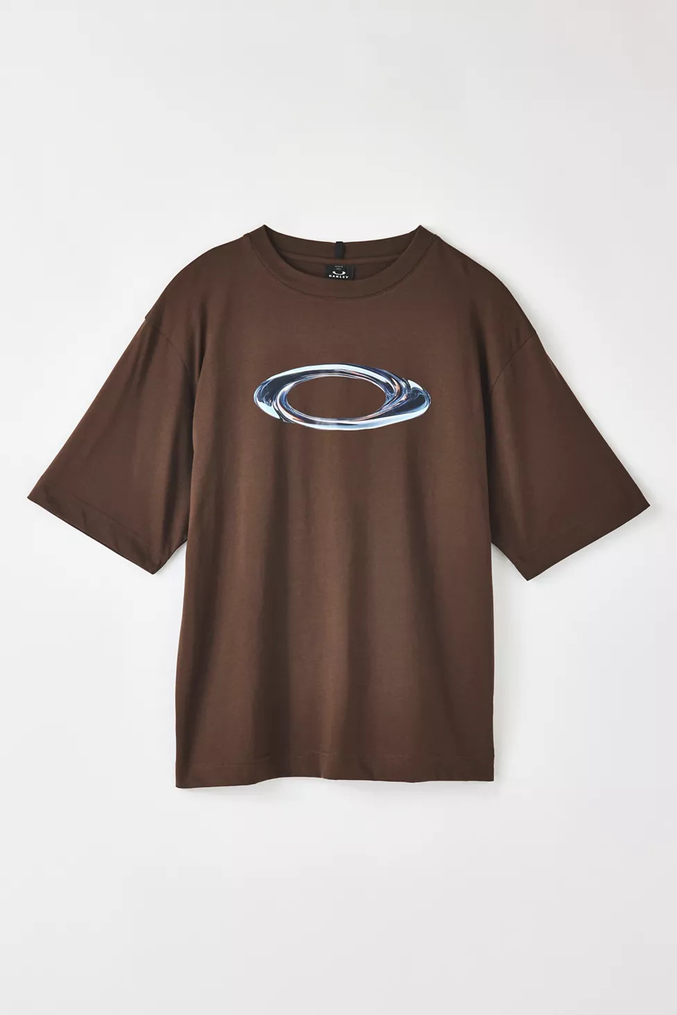 Oakley Liquid Metal Ellipse Logo Graphic Tee | Urban Outfitters (US and RoW)
