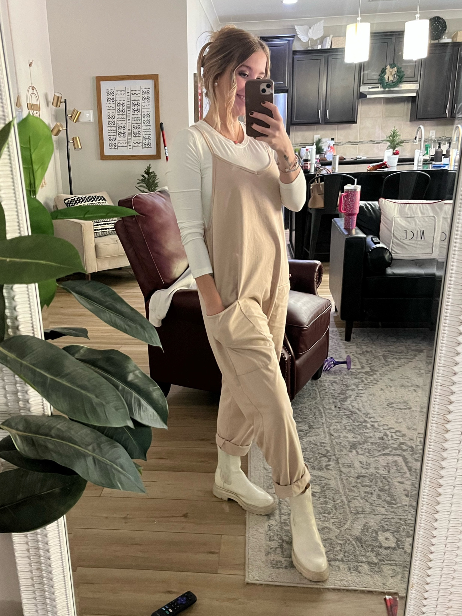 Body suit size small
Jumper size small


#LTKfindsunder50 #LTKSeasonal #LTKtravel