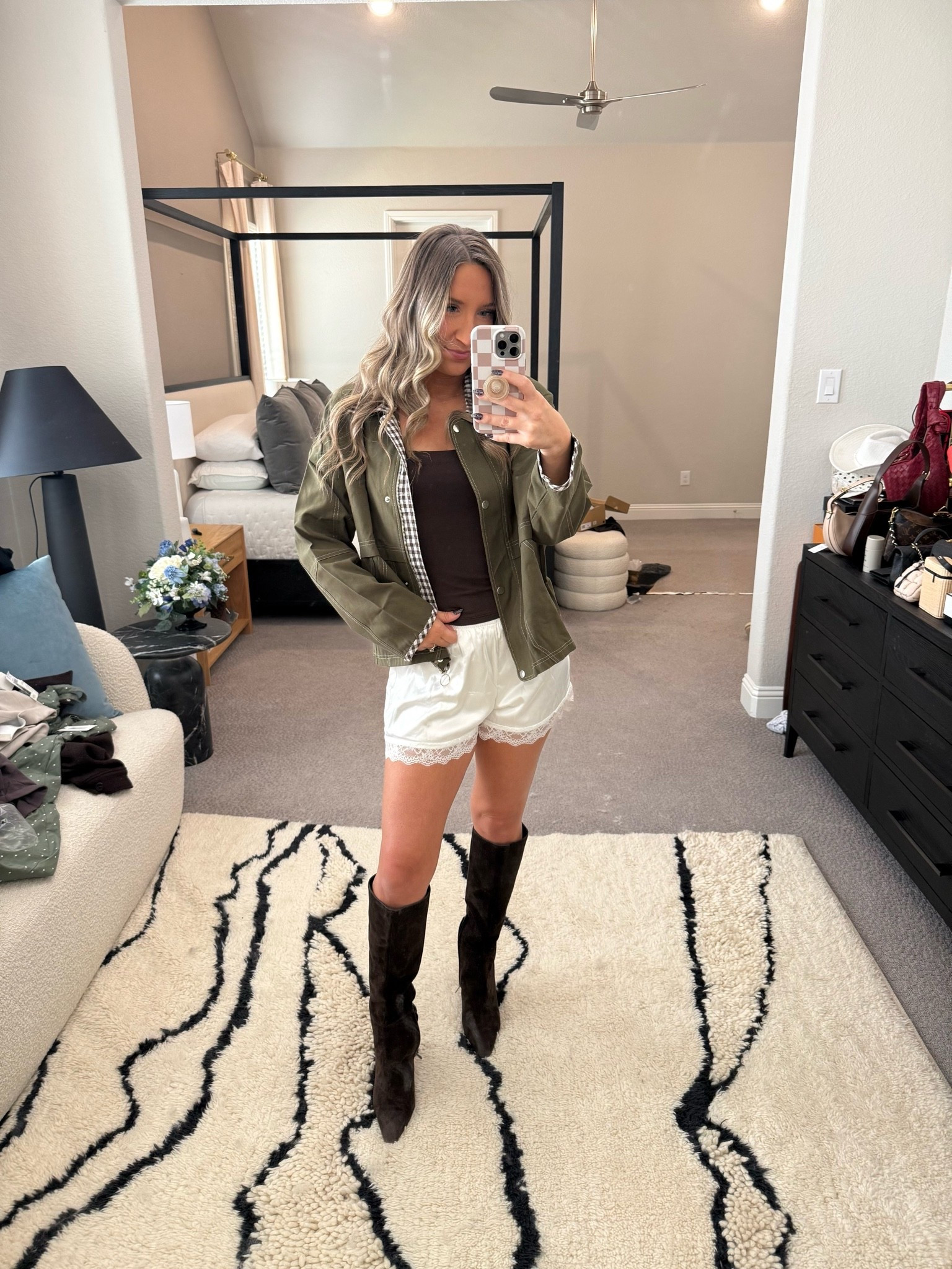 Trendy fall outfit inspo! Loving this “barn jacket” style!

Seasonal fall autumn jacket plaid brown army green Amazon finds affordable mom style jacket

#LTKmomlife #LTKSeasonal #LTKootd