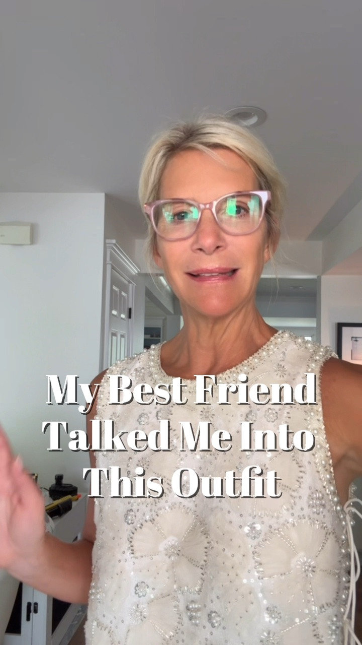 Sometimes you need your best friend to tell you to stop overthinking it. I wasn’t sure about this outfit until I paired it with these white pants, and then I completely got it. It’s fun, flattering, and one of those looks that makes you want to find a reason to go out.

#LTKdayinmylife #LTKootd #LTKstorytime
