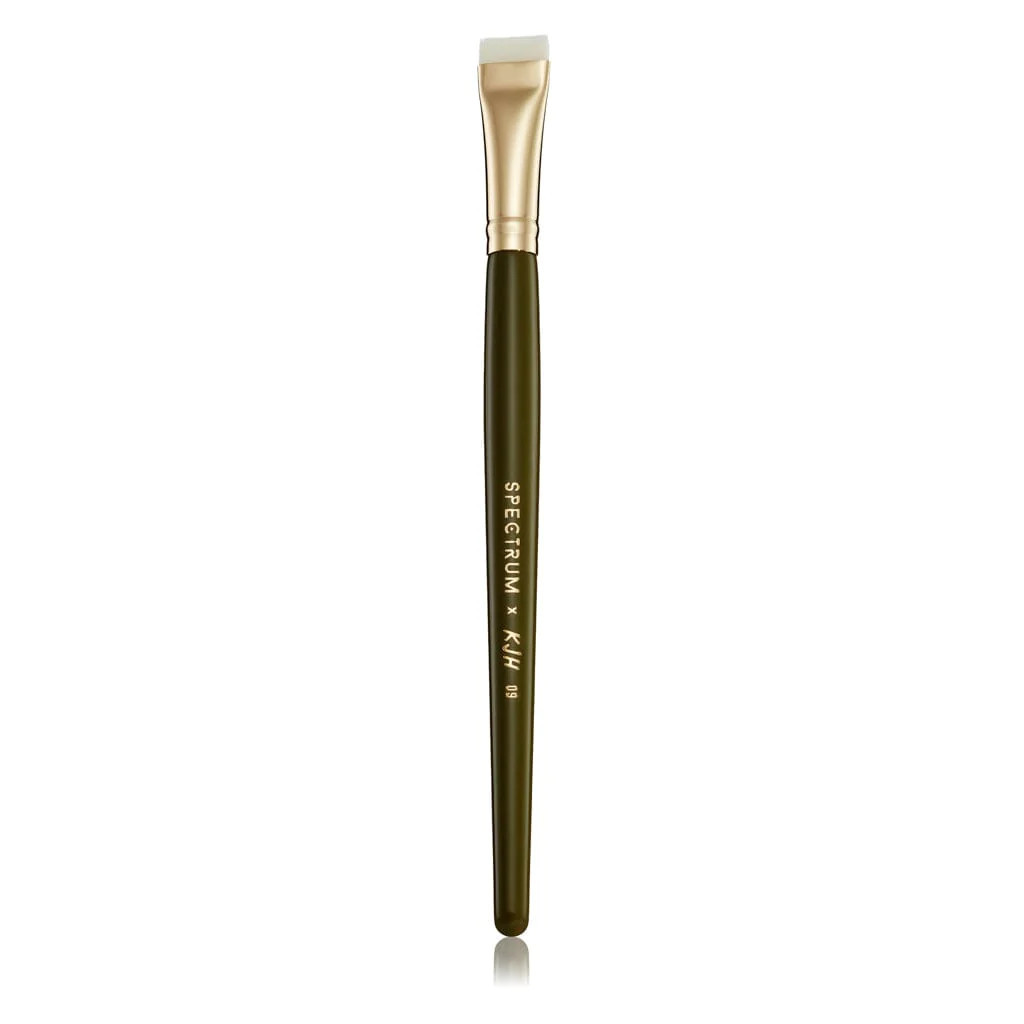 Katie Jane Hughes Number 9 Pro Flat Definer Brush | Spectrum Collections