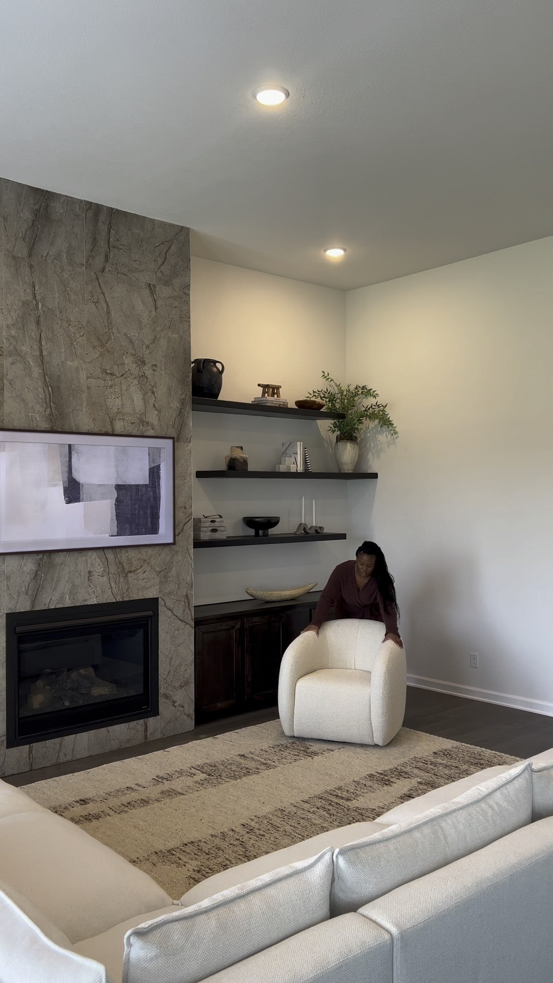 neutral living room decor

#LTKhome #LTKsalealert