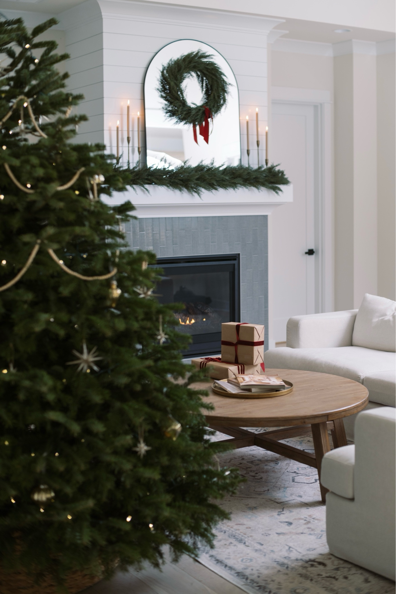 All the links to our Christmas tree decorations and living room holiday decor! 

I can’t link our tree collar, but it’s the large sized one from Balsam Hill.

📸: @blue.rosepictures

#LTKHome #LTKHoliday