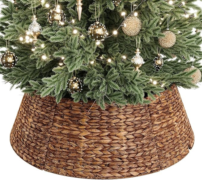ELYKEN 33-Inch Woven Rattan Christmas Tree Collar, Stylish Hyacinth 6-Piece Tree Skirt for Artifi... | Amazon (US)