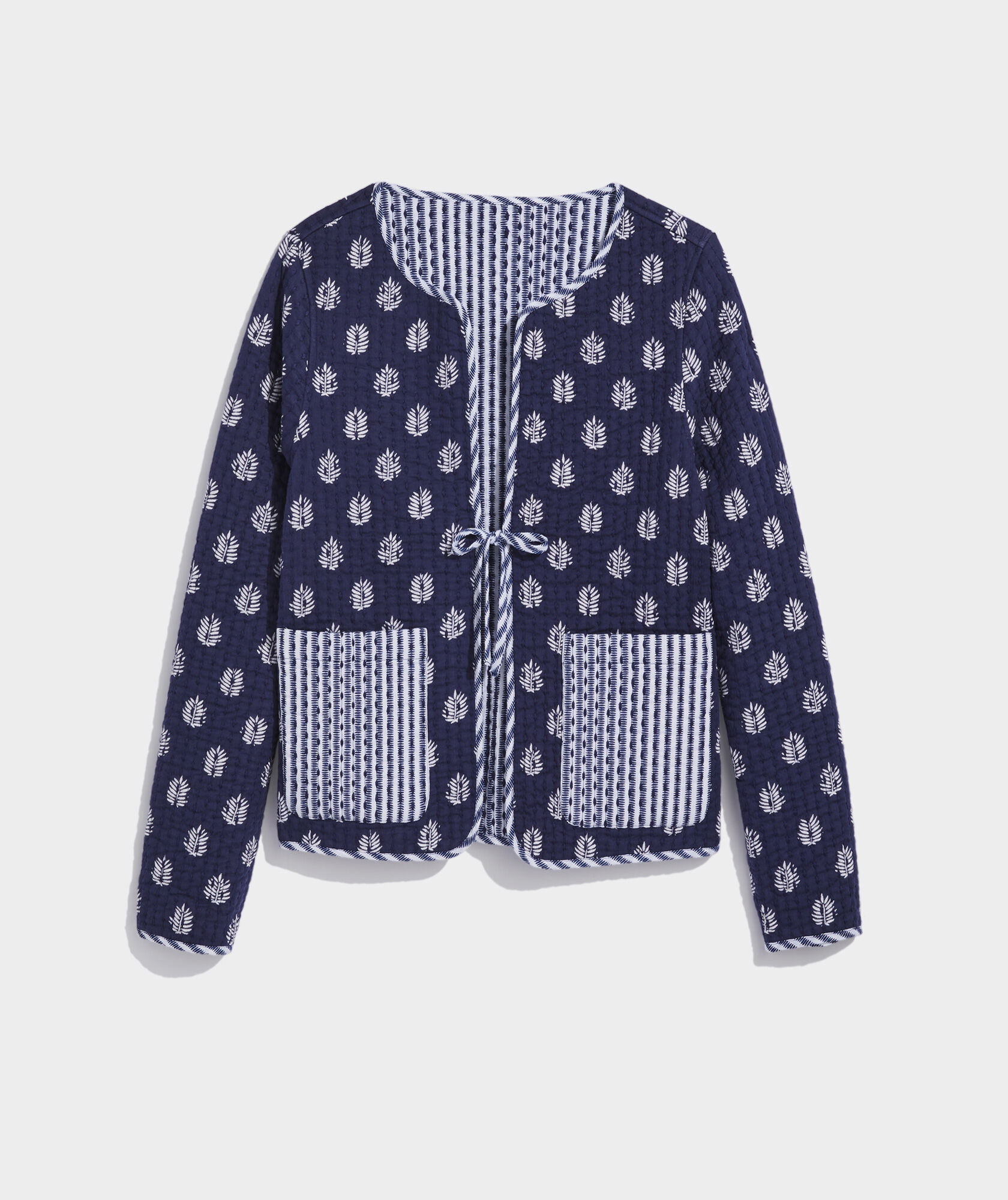 Palm Leaf Reversible Quilted Jacket | vineyard vines
