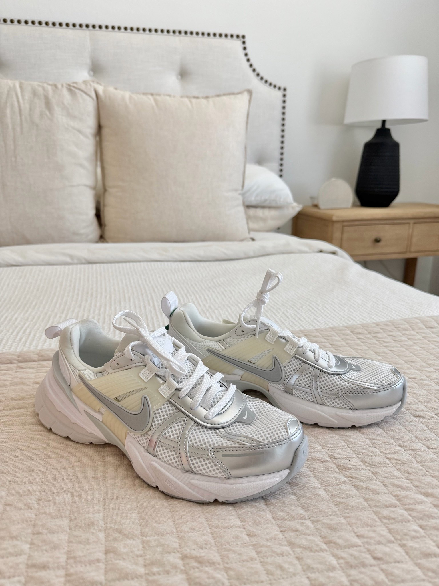 Obsessed with my new sneaks 😍