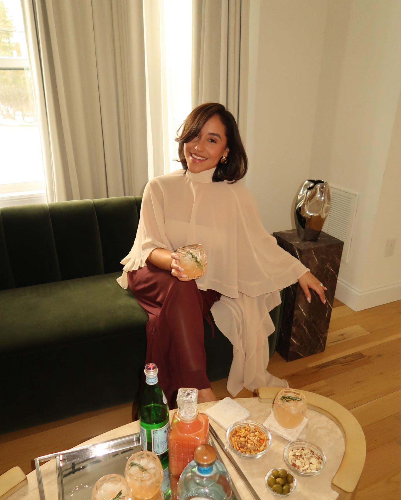 My look for hosting a girls night 🍸🫒

#LTKPetite #LTKdayinmylife #LTKgrwm