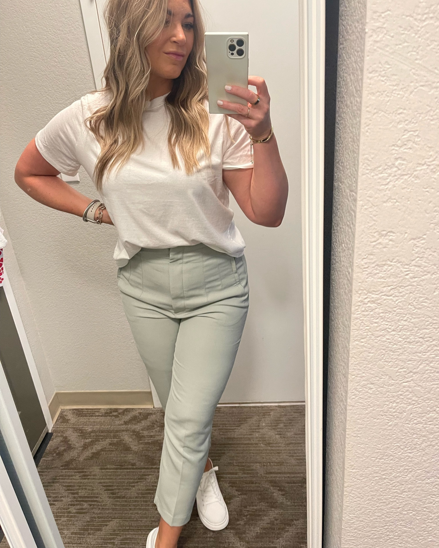 Workwear outfit! The pants are Zara but I linked a dupe from Amazon for $20!

#LTKstyletip #LTKworkwear #LTKmidsize