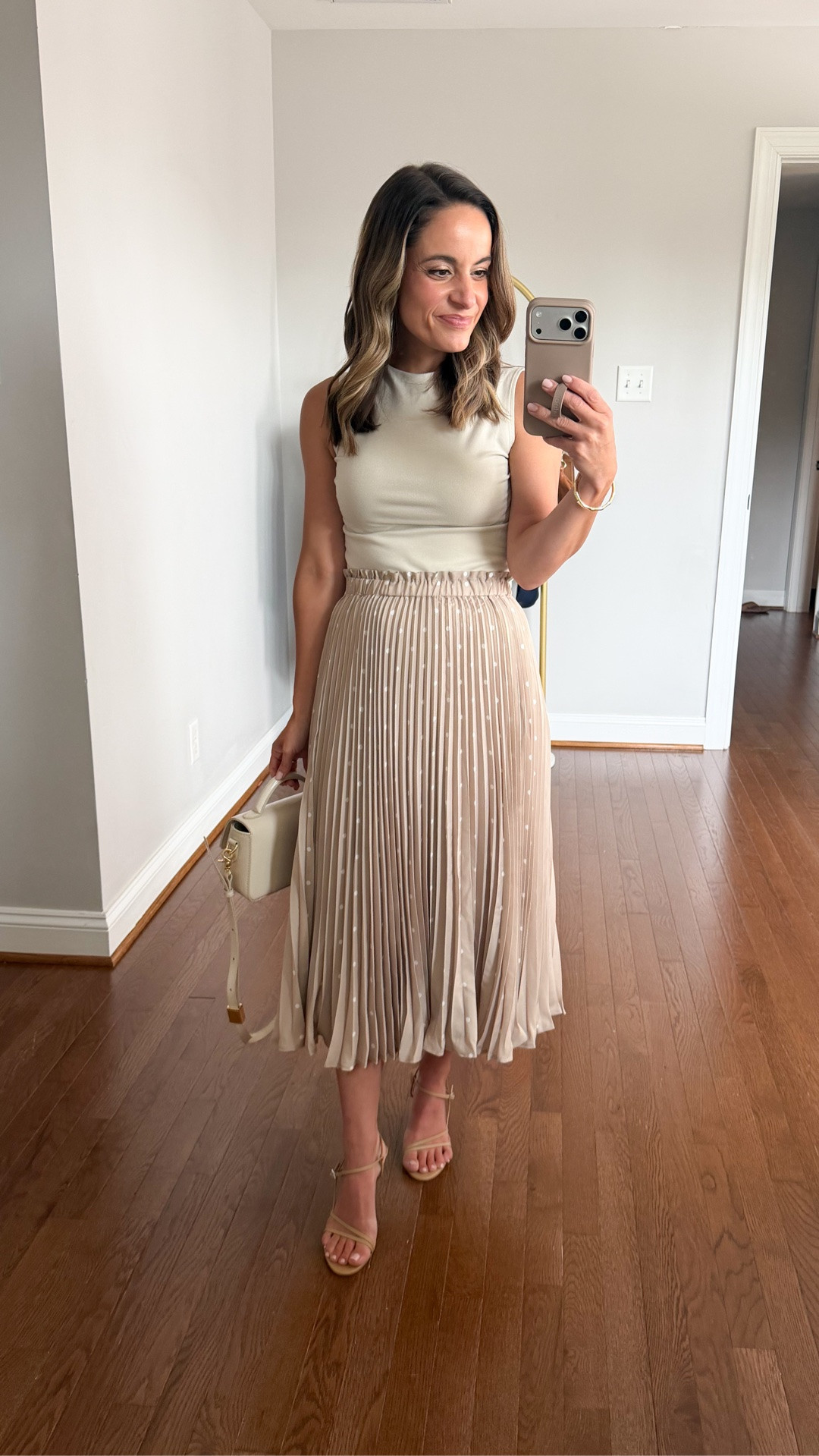 Petite-friendly summer skirts! 

Skirt (Target): xs 
Top (J.Crew Factory): xxs

#LTKPetite