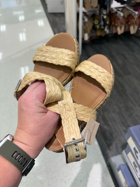 If you are looking for a cute wedge to pair with your dresses this summer, at a decent price point, you need to check these tips it from Target! The heel isn’t too high and they are 20% off, making them $27.99! 

#LTKSaleAlert #LTKShoeCrush #LTKStyleTip
