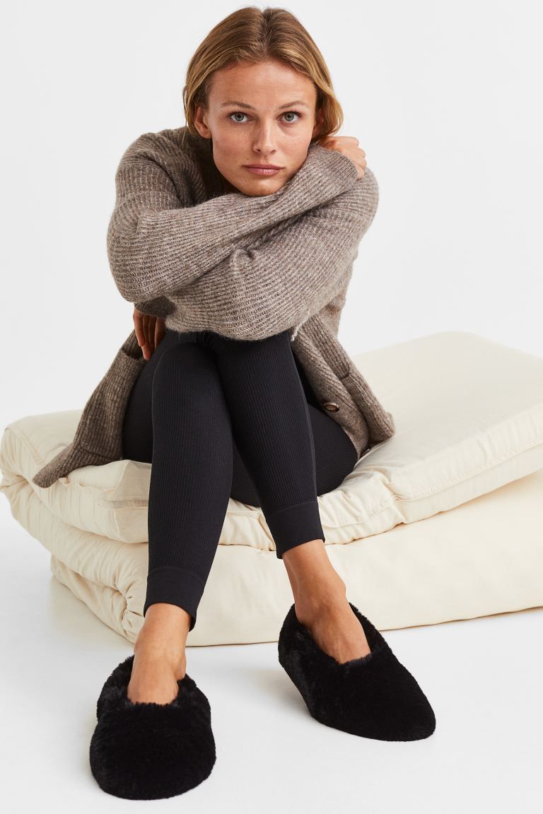 Soft Indoor Slippers - Black - Ladies | H&M US | H&M (US + CA)