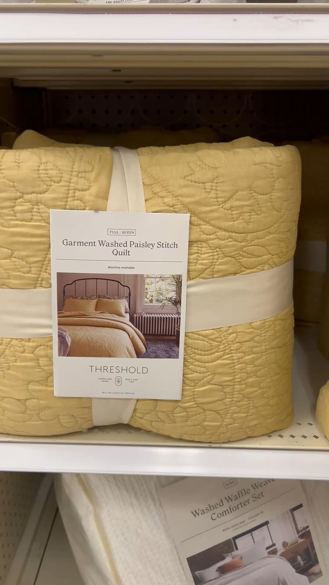 Quilts are a Must HAVE for fall bedding. It just feels like it belongs 😍

Fall bedding
Target bedding
Target partner
Cozy bedding
Fall decor
Fall home
Simple home decor
Timeless bedding


#LTKStyleTip #LTKHome #LTKSeasonal