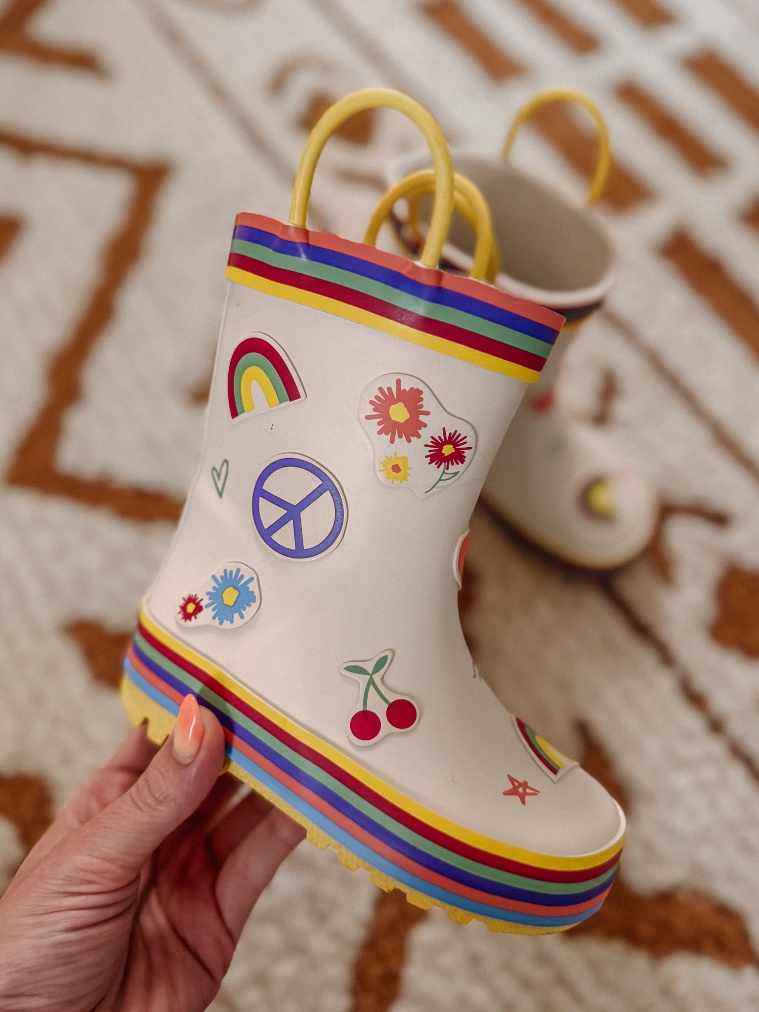 My favorite toddler girls rain boots on sale

Nordstrom anniversary sale
Toddler girl shoes
Toddler girl boots



#LTKSaleAlert #LTKShoeCrush #LTKKids