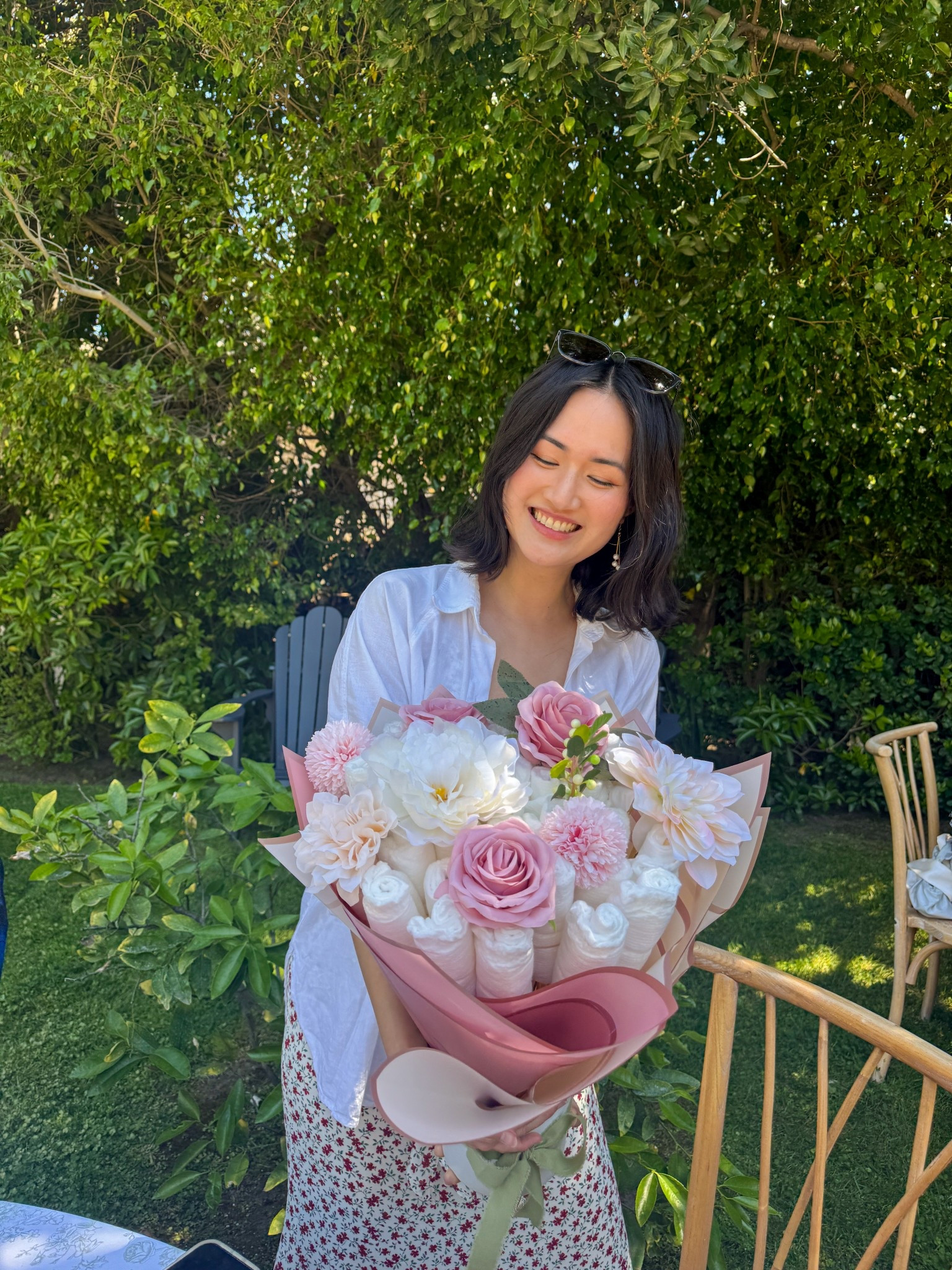 Made a diaper bouquet for my sister’s baby shower 💐

Baby shower gift, baby girl gift, baby gift