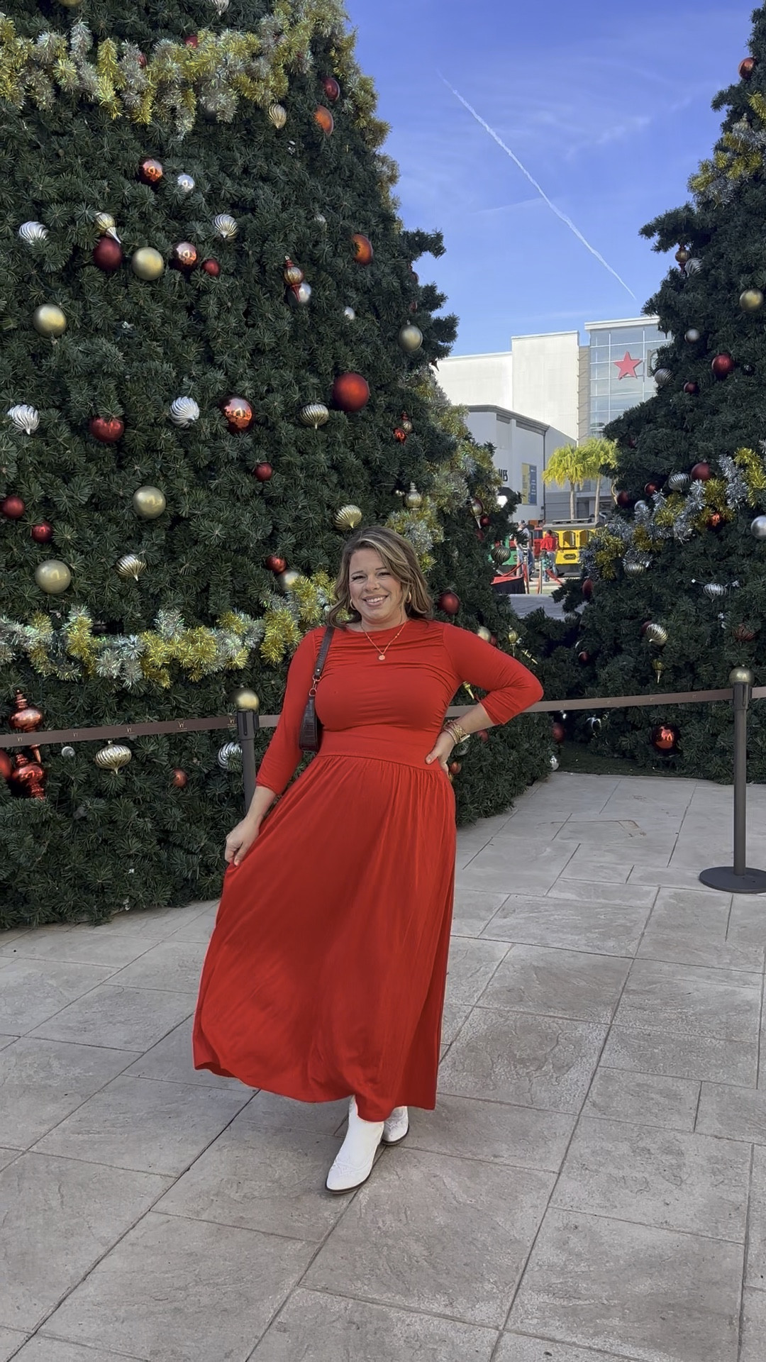 It’s time for Christmas outfits. This dress is so soft and stretchy, bump friendly and super affordable.

#LTKSeasonal #LTKBump #LTKMidsize