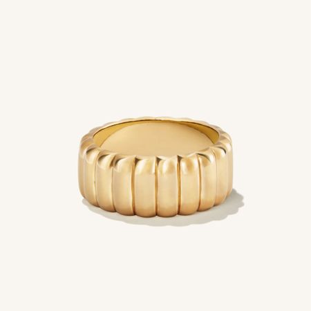 Mejuri jewelry - ring for women - Christmas 

#LTKSeasonal #LTKHoliday #LTKGiftGuide