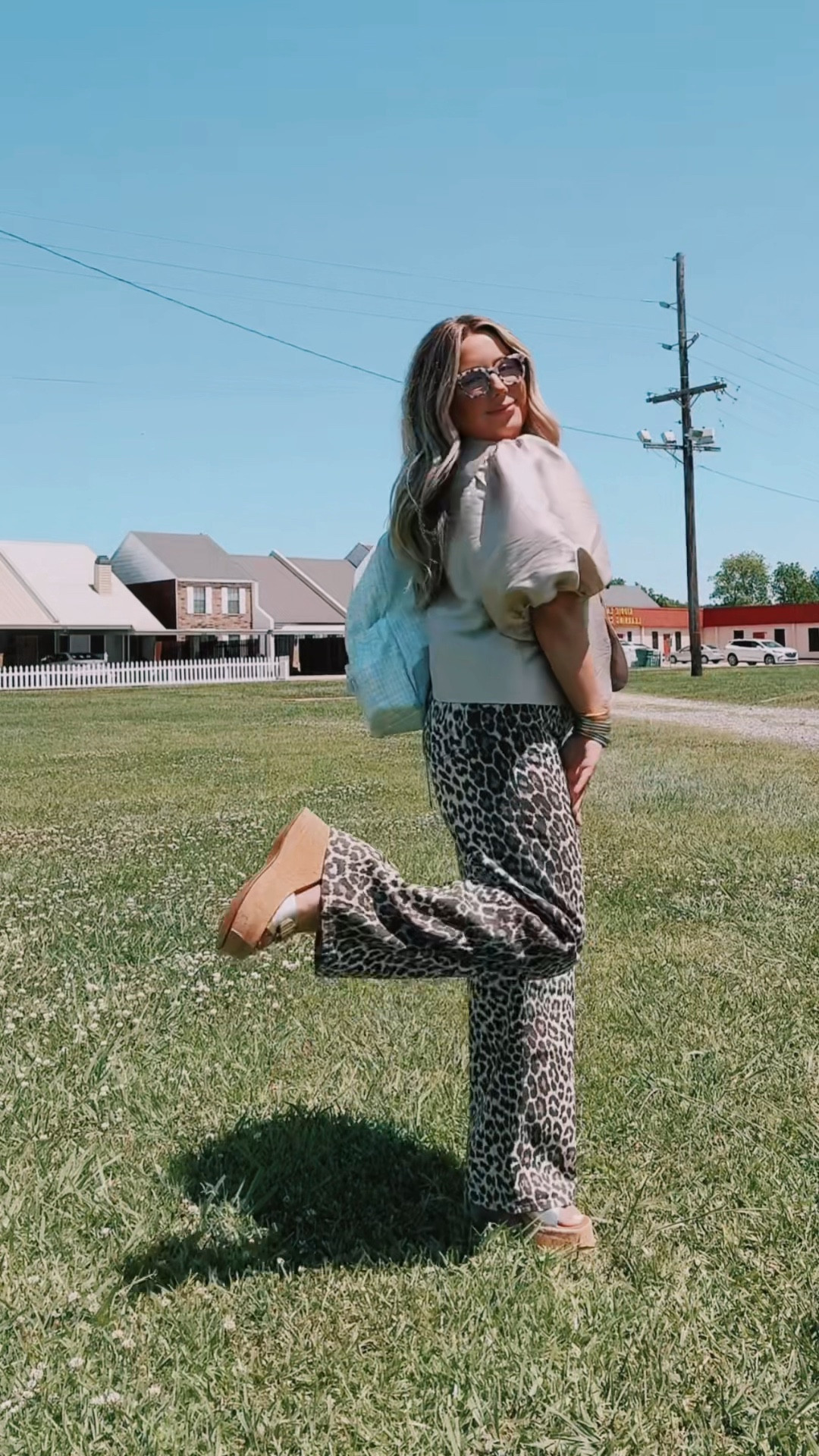 Couldn’t find my exact top so I linked another perfect similar one! And shoes are a extra 30% off right now!

#LTKPetite #LTKFindsUnder100 #LTKFindsUnder50