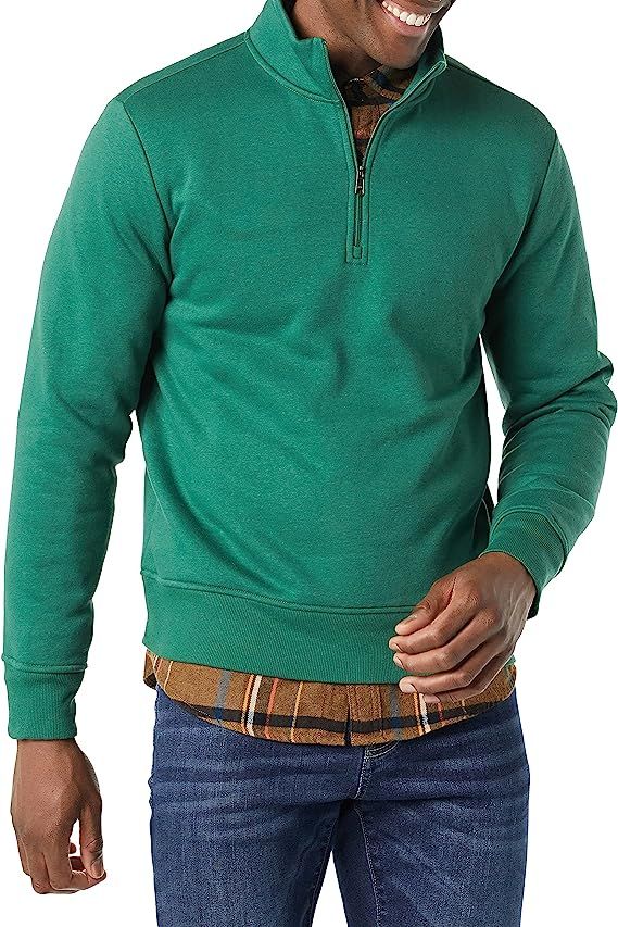 Amazon Essentials Men's Long-Sleeve Quarter-Zip Fleece Sweatshirt | Amazon (US)