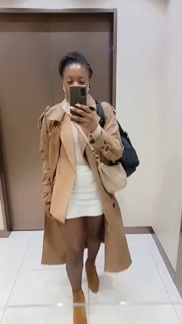 Look workwear 
Collant peaux noires

#LTKautumn #LTKfrance #LTKworkwear