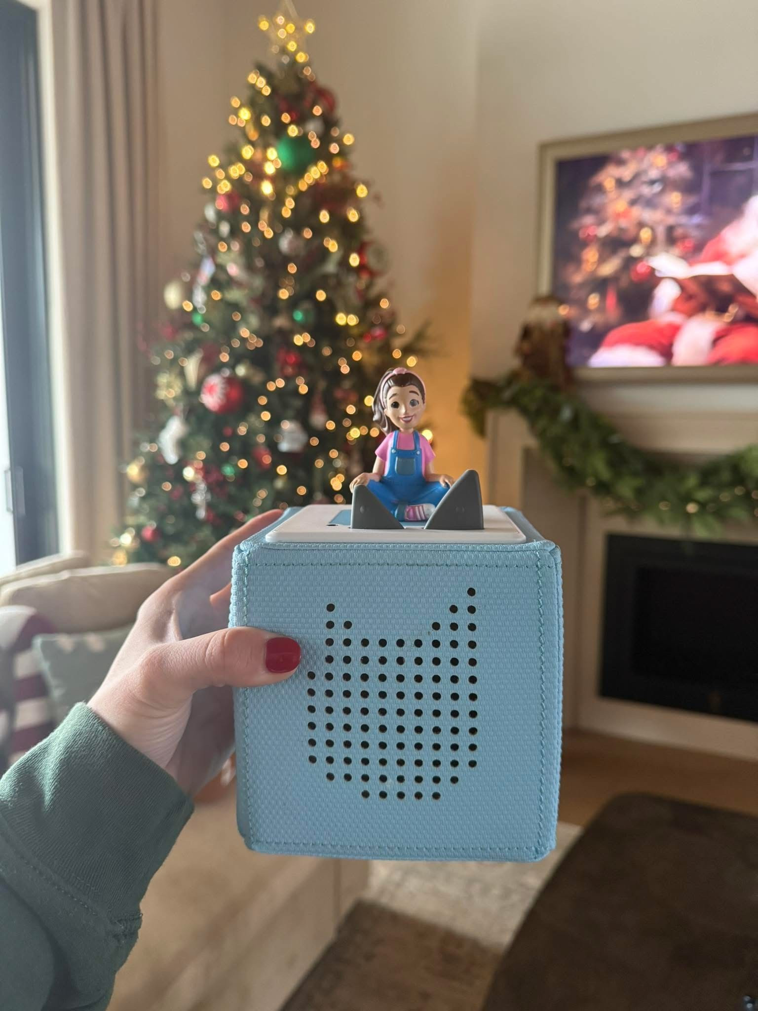 The very best Christmas gift for a toddler or little one- the Toniebox! My niece is obsessed with hers and it’s 30% off at @amazon for Black Friday! #ad #founditonamazon #winterfavorites2025

#LTKGiftGuide #LTKHoliday #LTKCyberWeek