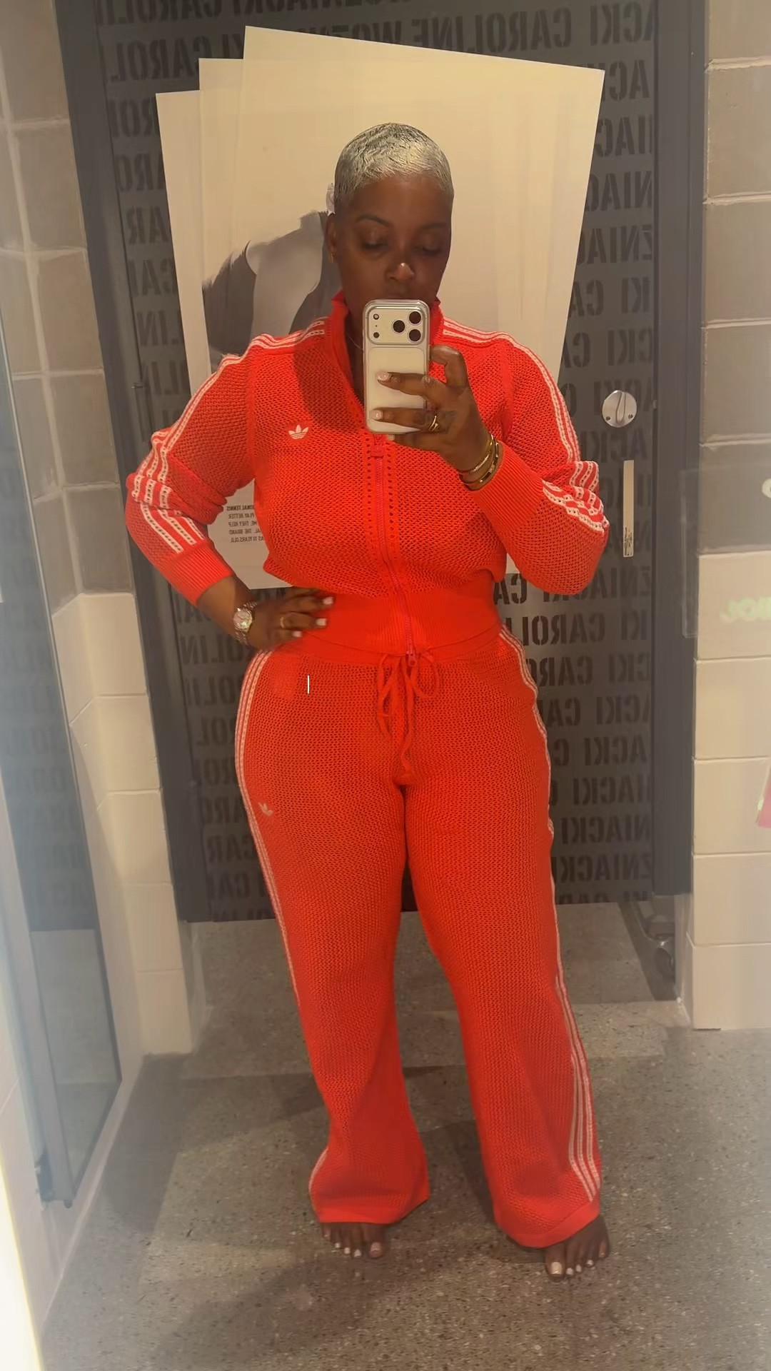 This is a true Red! Lots of stretch ! I’m wearing a Large on bottoms and medium on tops. Available in 3 colors!! 

#LTKootd #LTKfitnessgoals #LTKgrwm