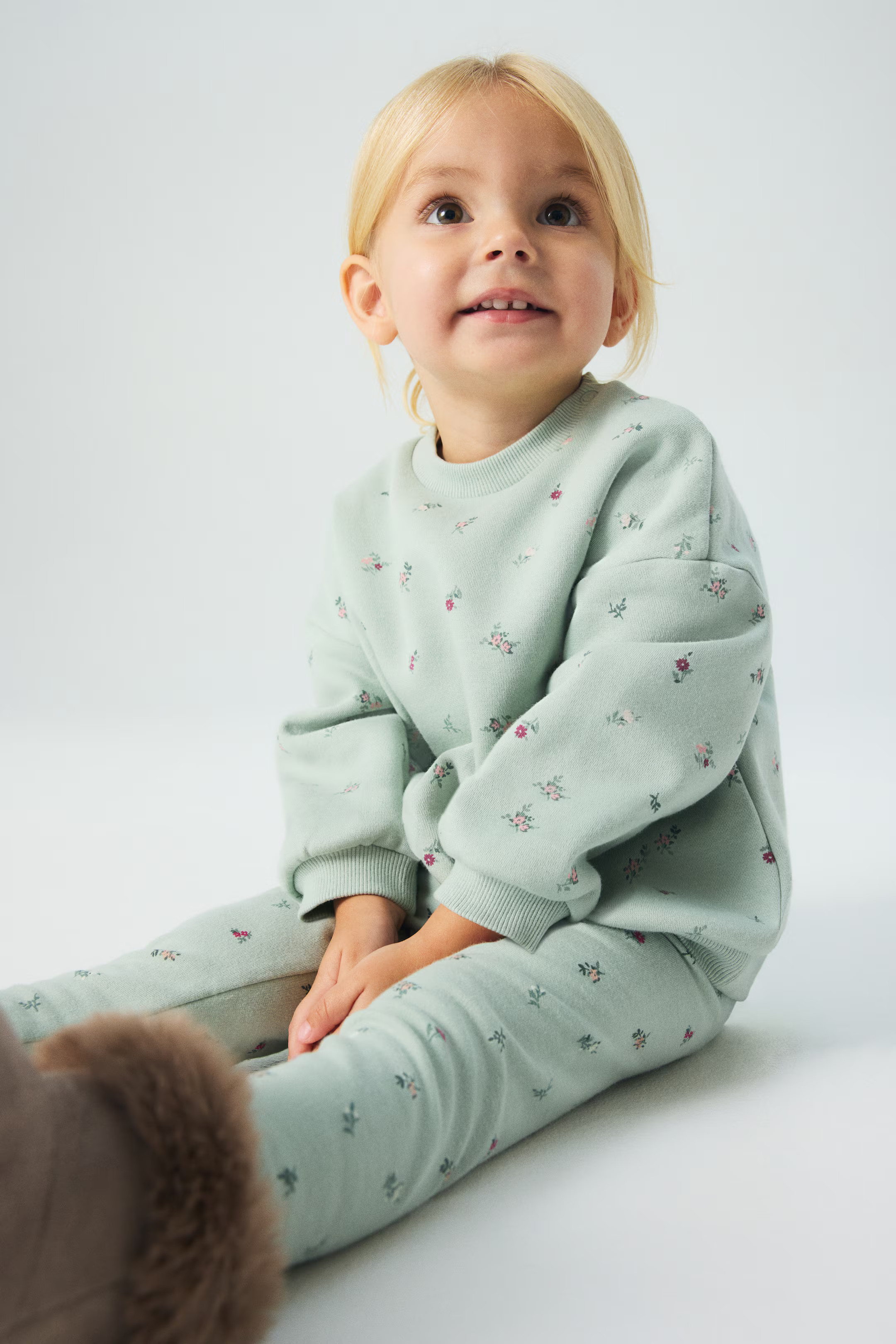 Printed Brushed-Inside Sweatshirt - Mint green/floral - Kids | H&M US | H&M (US + CA)
