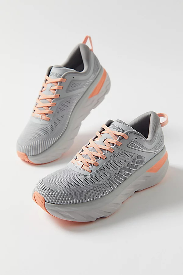 HOKA ONE ONE Bondi 7 Women's Sneaker | Urban Outfitters (US and RoW)