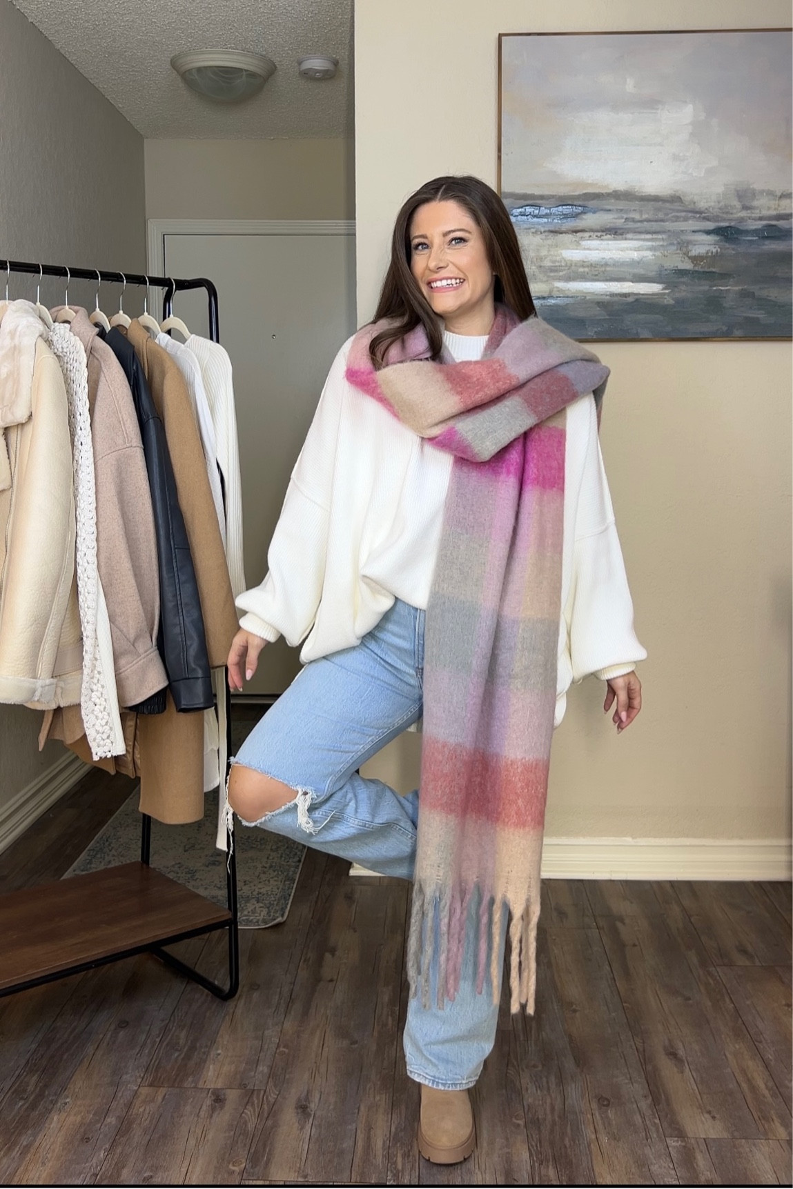 Oversized scarf 
Winter outfit 

#LTKstyletip #LTKGiftGuide