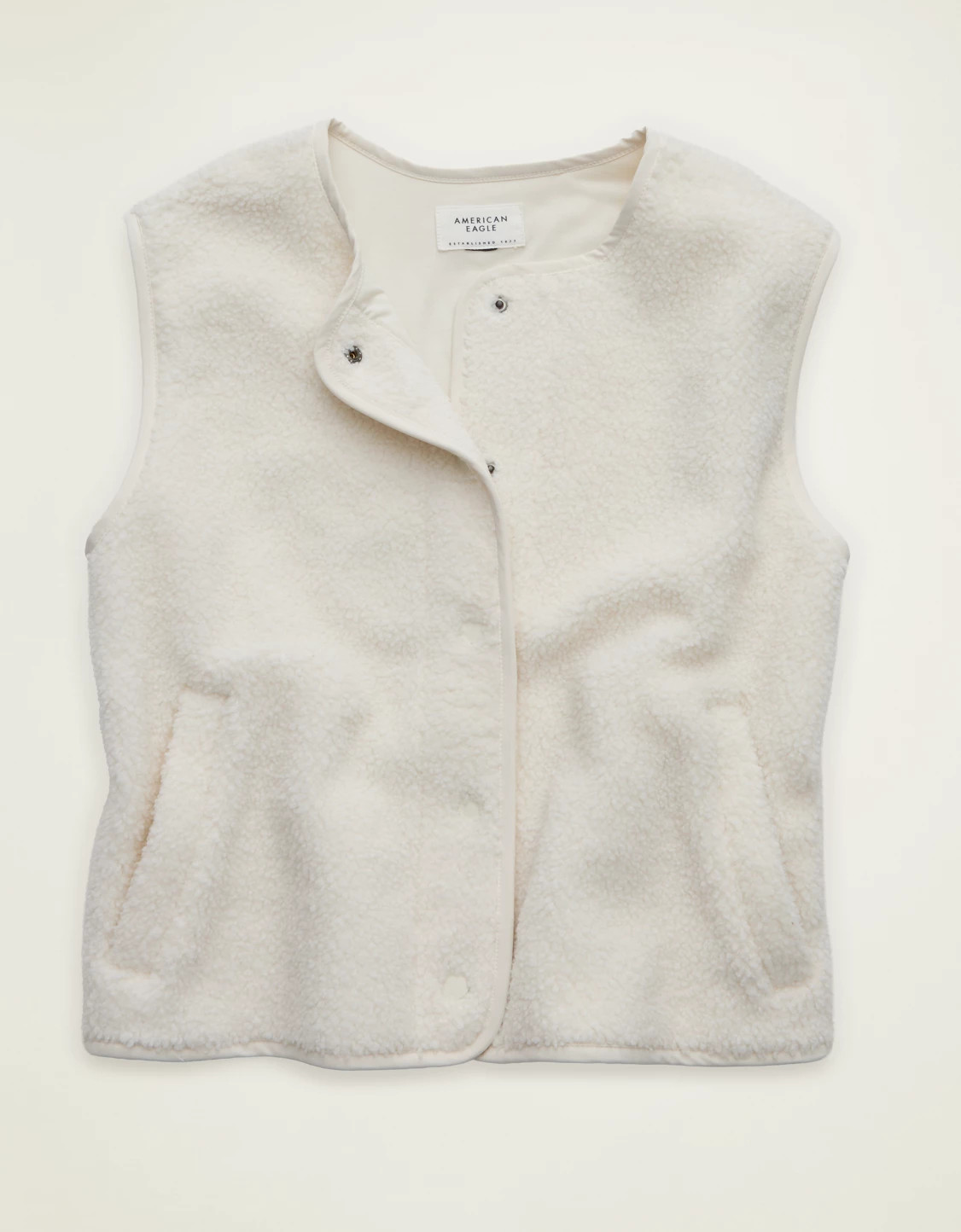 AE Sherpa Vest | American Eagle Outfitters (US & CA)