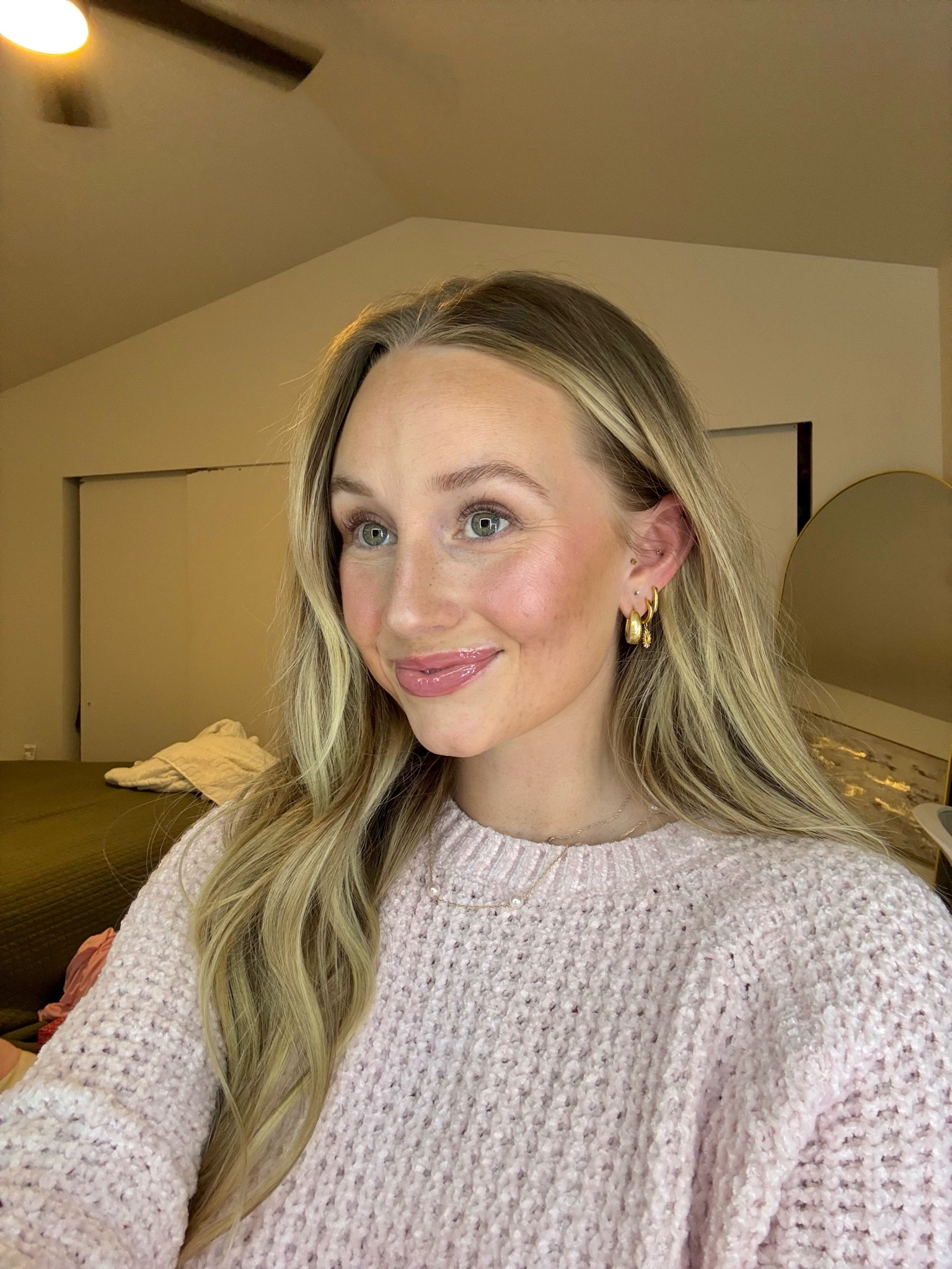 Low contrast make up 🤍