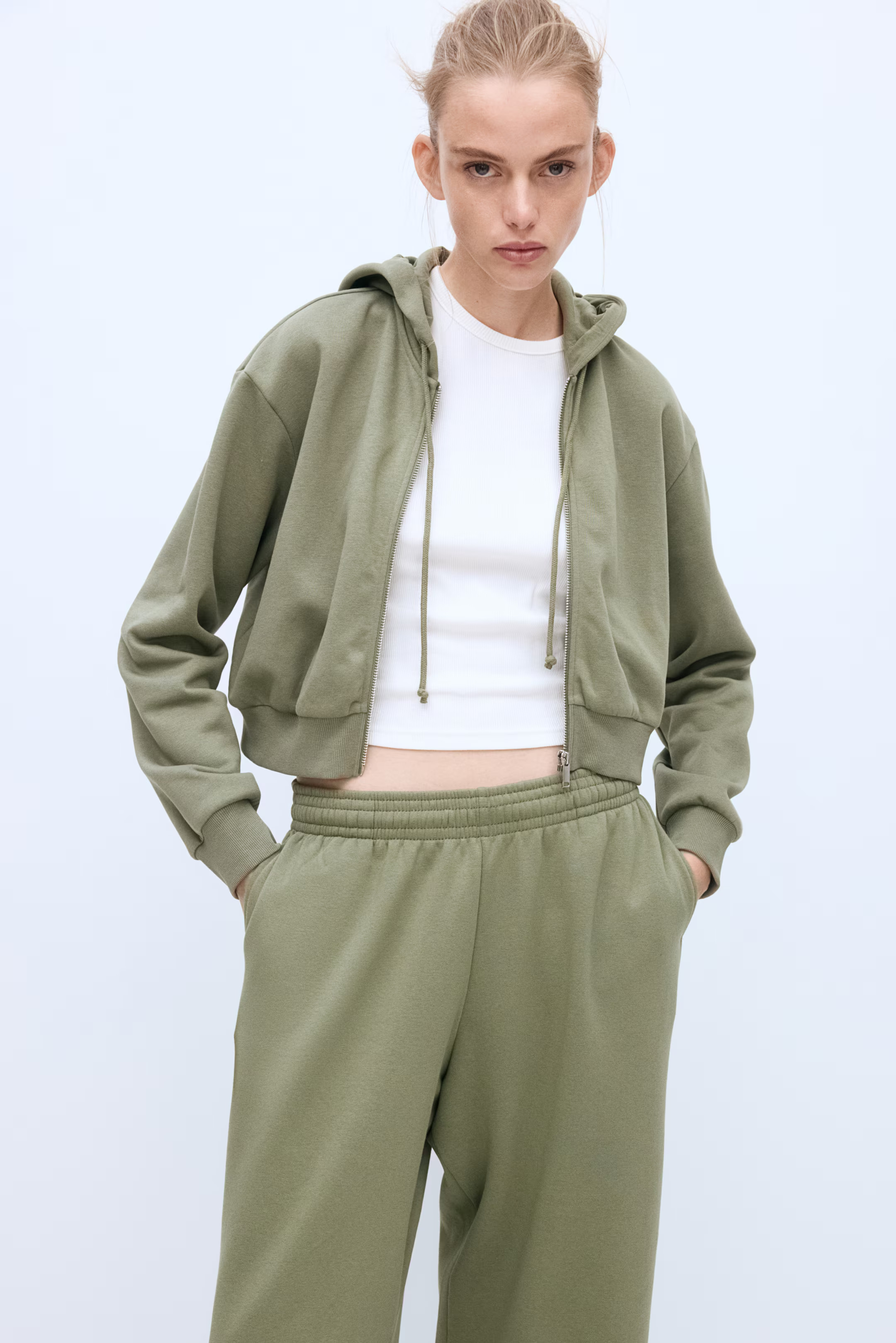 Wide-Leg Joggers | H&M (US + CA)