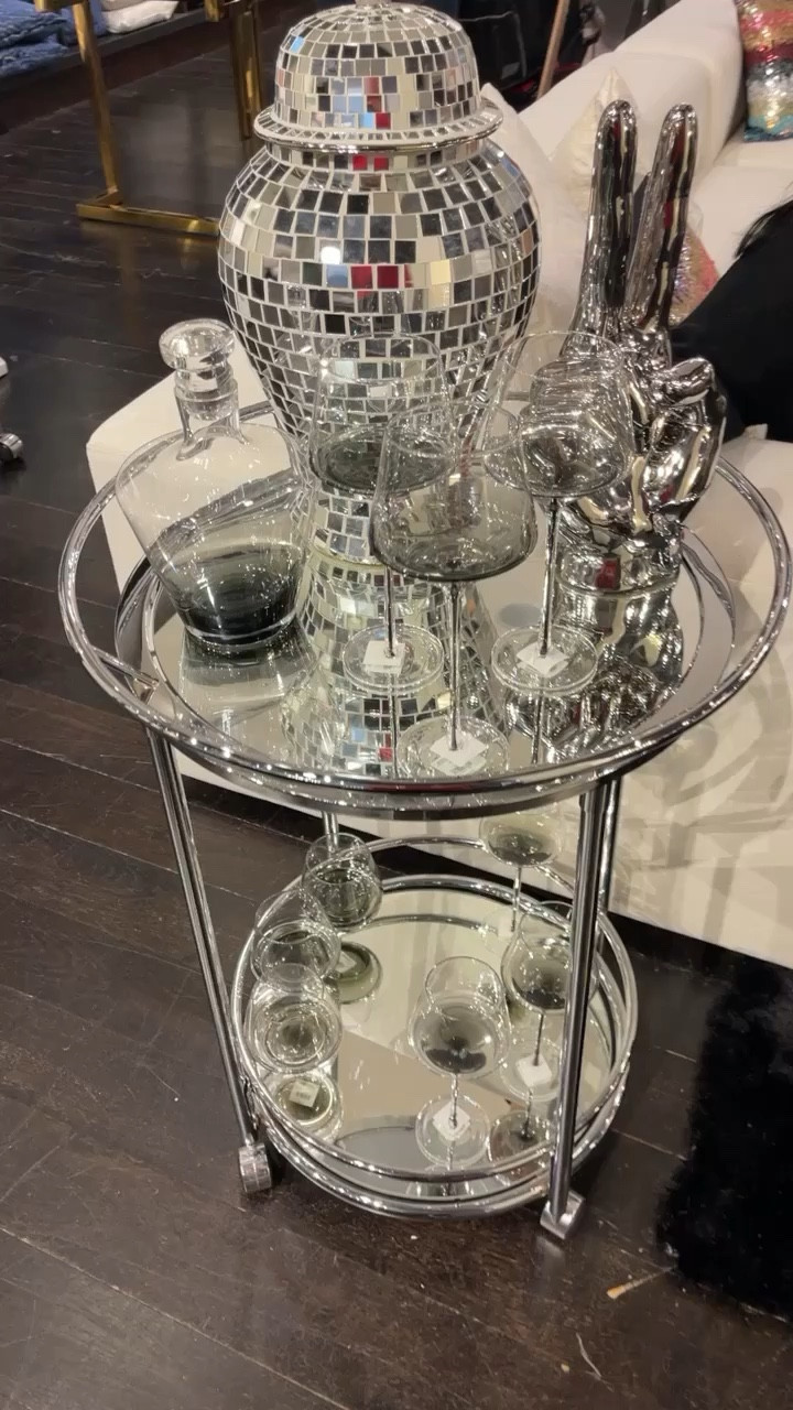 Manhattan Bar Cart 🪩
Z Gallerie 
Home
Sale
Bar cart 

#LTKFind #LTKhome #LTKsalealert