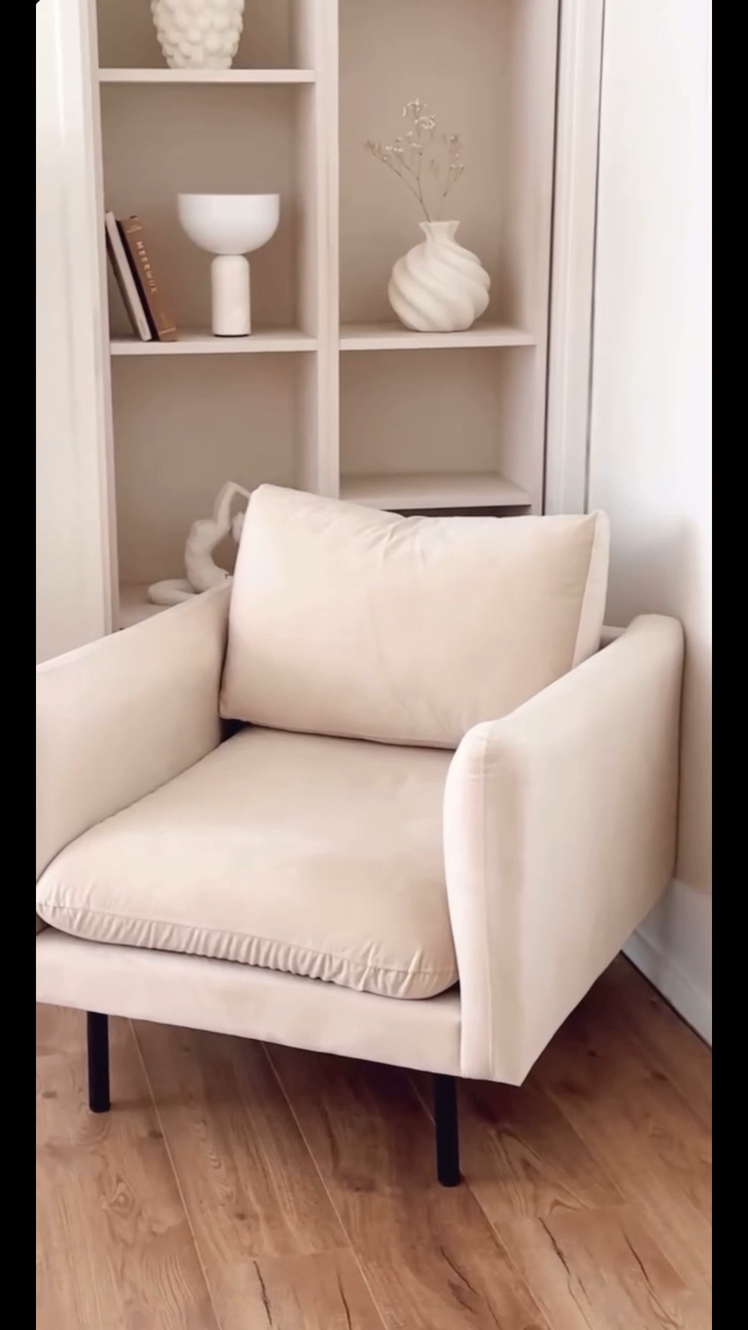 Just found the accent chair of my dreams, and I had to share it with you all! The shape, the texture, the vibe — everything about this piece adds instant character and charm to any corner. Whether you're styling a cozy reading nook, a bedroom statement piece, or leveling up your living room, this chair is the kind of find that makes your space feel elevated and intentional. I’m always on the lookout for furniture that’s both stylish and functional, and this one checks every box. Linking it for you on LTK — trust me, it’s a must-have if you love curated, cozy interiors.
#HomeVibes #AccentChairLove #InteriorInspo #LTKHome #ModernLiving #CozyCorners #FurnitureFinds #HomeDetails #DecorGoals #StyledSpaces

#LTKSaleAlert #LTKActive #LTKSeasonal