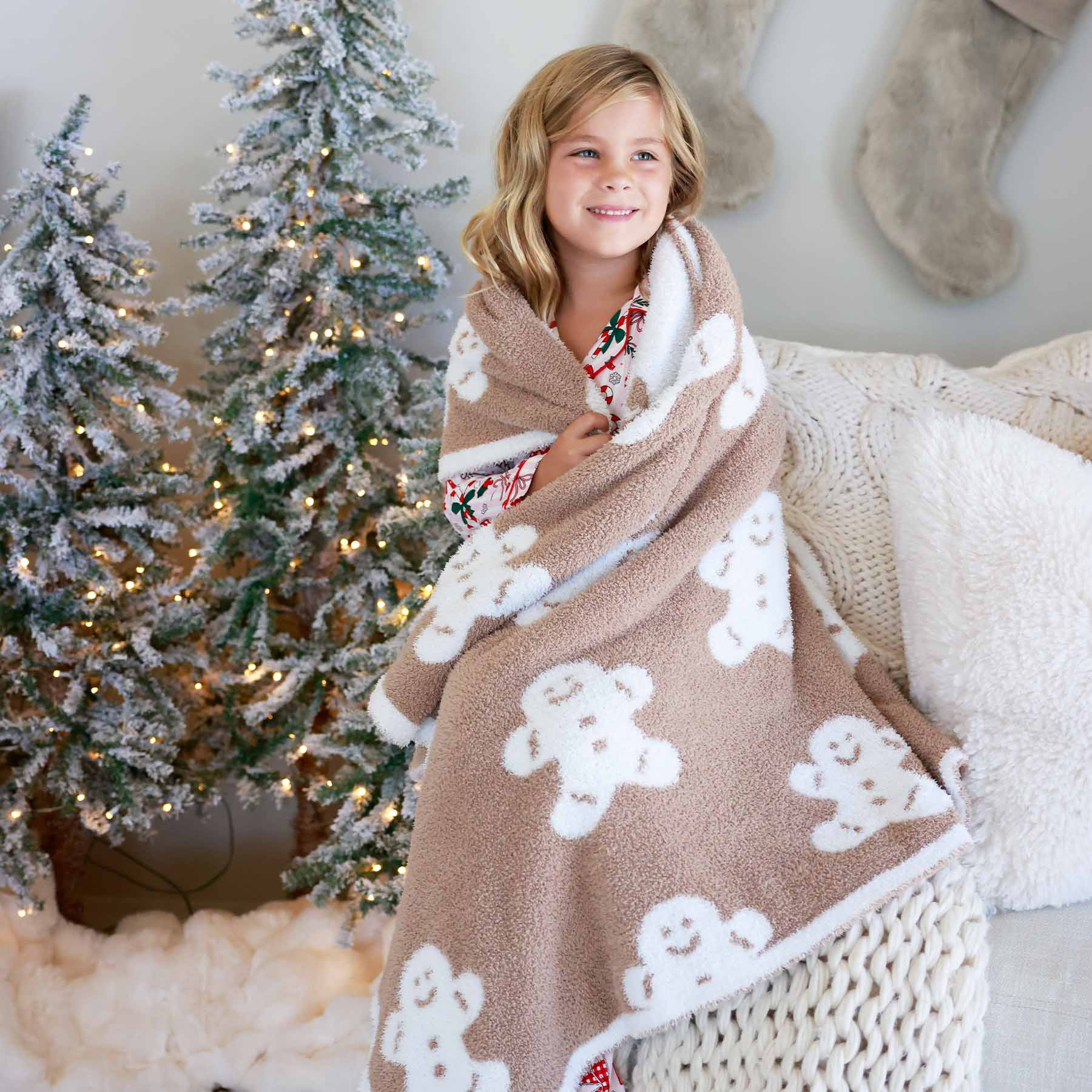 CuddleLane™ Luxe Blankets | Gingerbread | Caden Lane