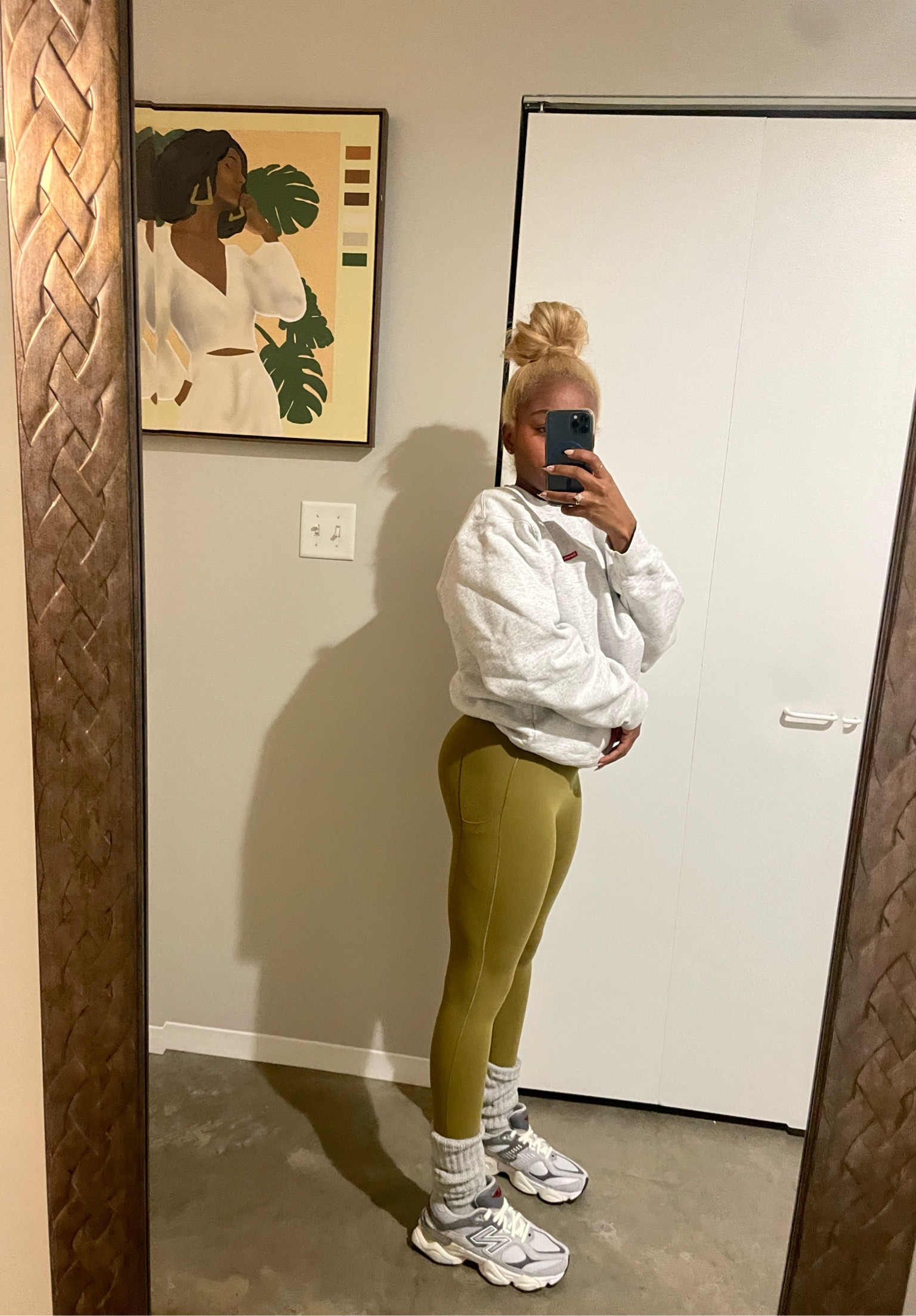 When the weather drops below 65 it’s officially cozy szn 🤍 

My new balance 9060 sneakers are selling out fast!

Fall fashion fall outfits 

Skims aritzia supreme new balance 

#LTKHolidaySale #LTKHoliday #LTKsalealert